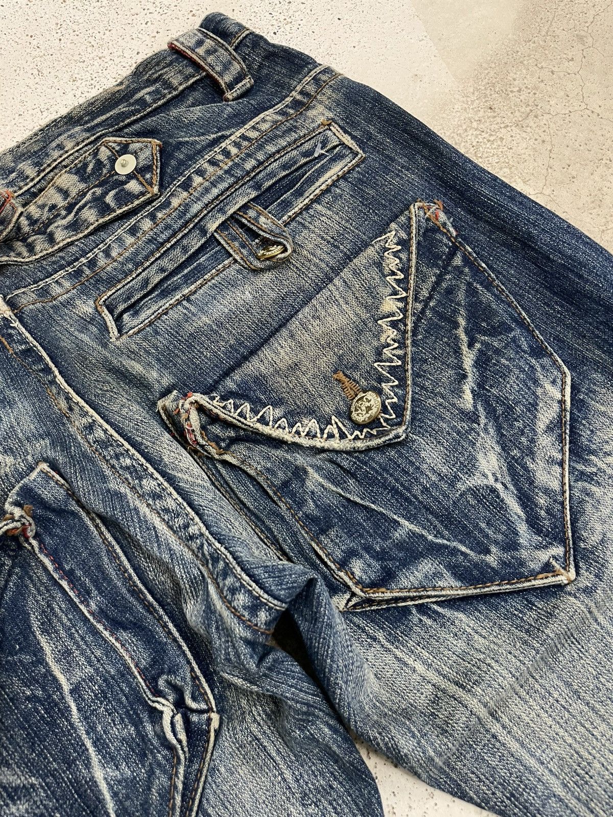 If Six Was Nine Raw Muddy Lightning Whisker Hard Stiching Buckle Back Denim Size US 30 / EU 46 - 21 Thumbnail