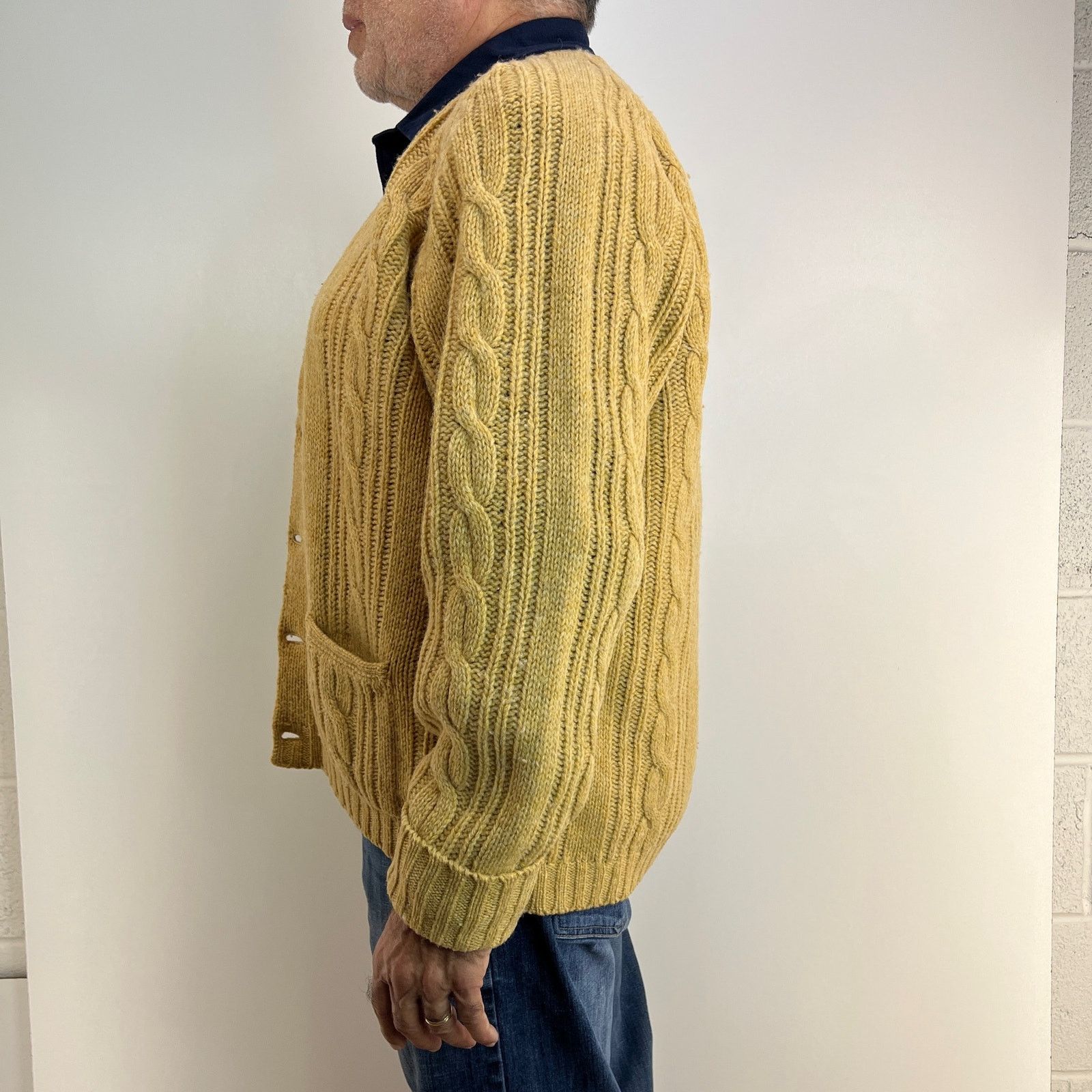 Vintage Vintage Alan Paine Shetland Wool Cable Knit Cardigan Tan Size US M / EU 48-50 / 2 - 6 Thumbnail