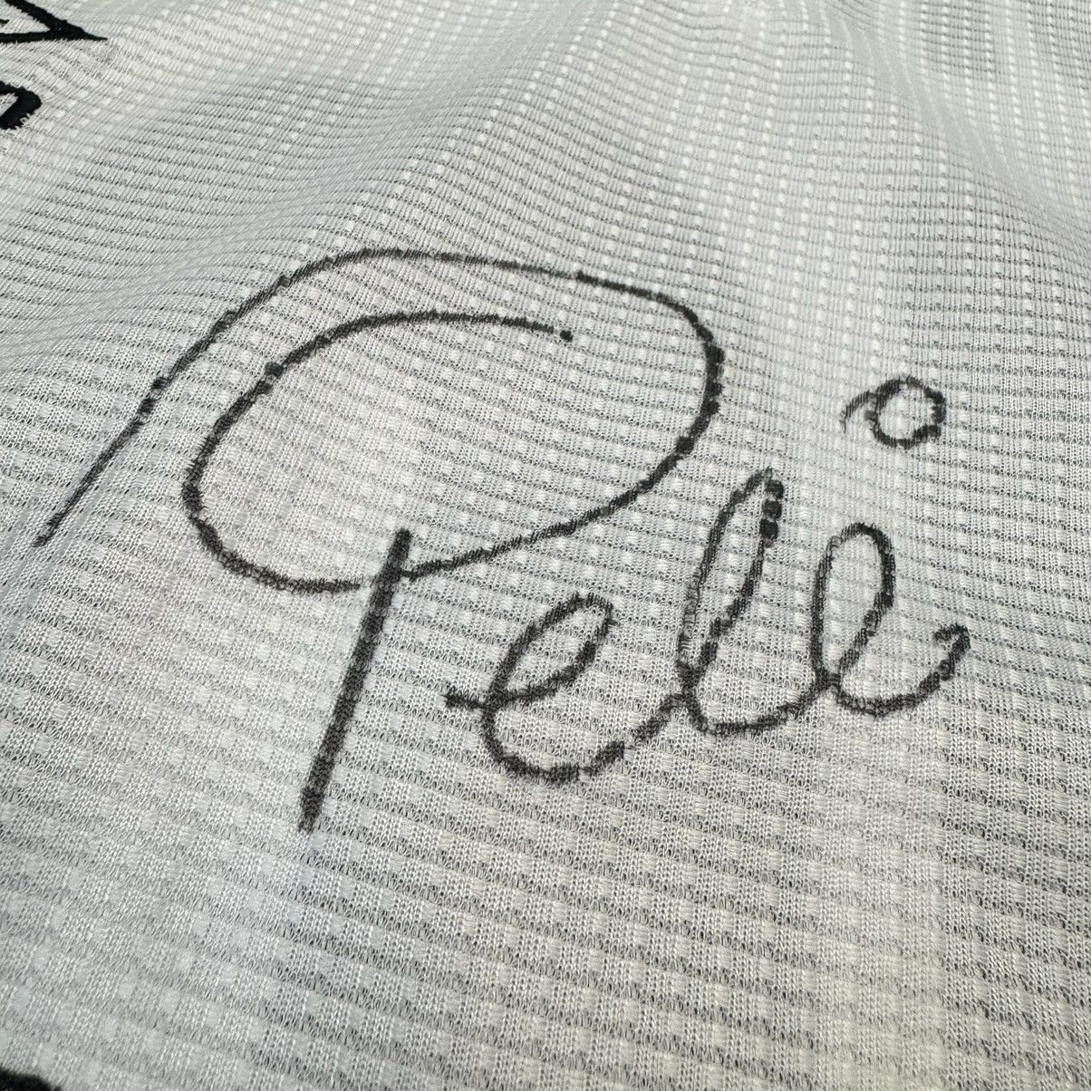 Umbro Santos 2000 home shirt #10 with Pele signature (bnwt) Size US M / EU 48-50 / 2 - 9 Thumbnail