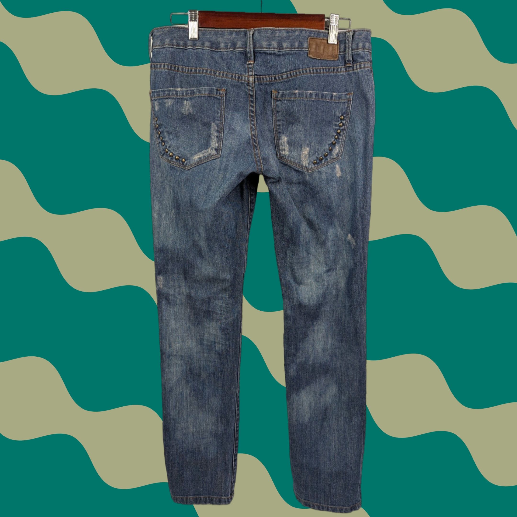 Converse VINTAGE Converse One Star Sheridan Skinny Distressed Riveted Jeans Womens Size 30 Blue 5-Pocket Design Skinny Jeans Womens Men? Size 30" / US 8 / IT 44 - 1 Thumbnail