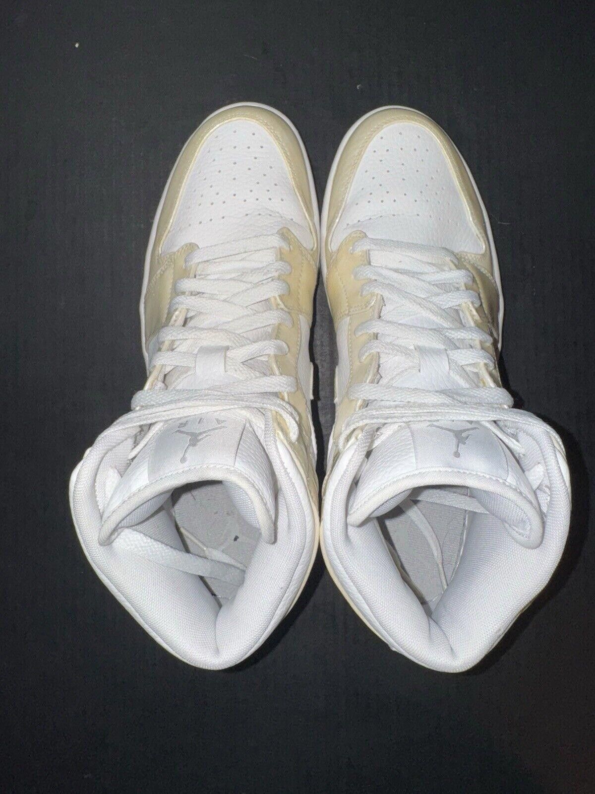 Jordan Brand Nike Air Jordan 1 Phat White Wolf Grey 364770-102 - Size 12 Size US 12 / EU 45 - 8 Thumbnail