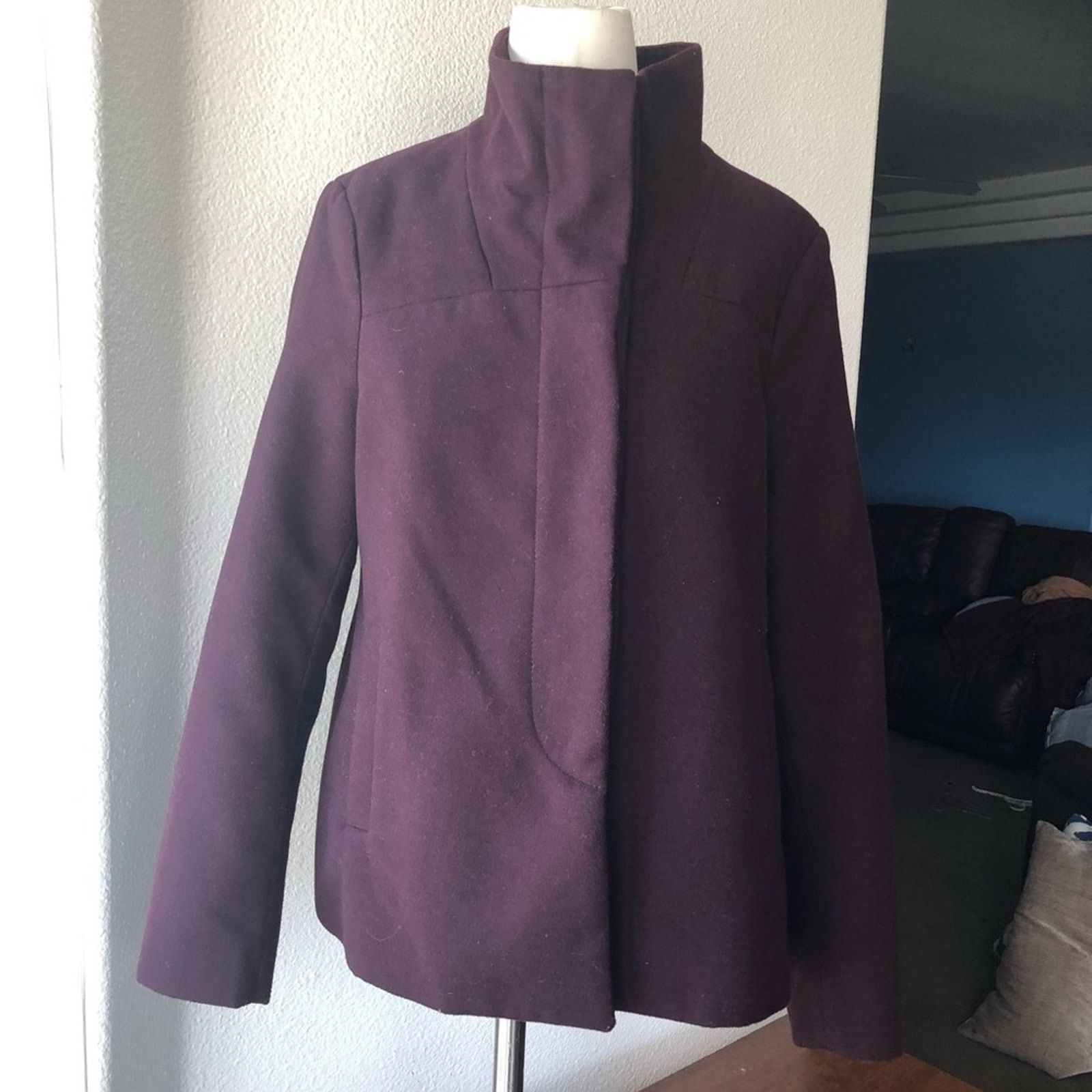 Old Navy Old Navy jacket mock neck semi cropped zip up plum size S Size S / US 4 / IT 40 - 1 Thumbnail
