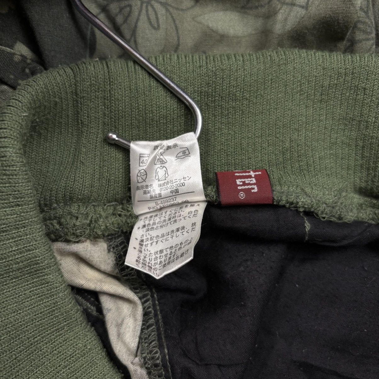 GOA 2000s Tipster - LSD Camo Flared Apocalypse Cargo Size US 29 - 9 Thumbnail