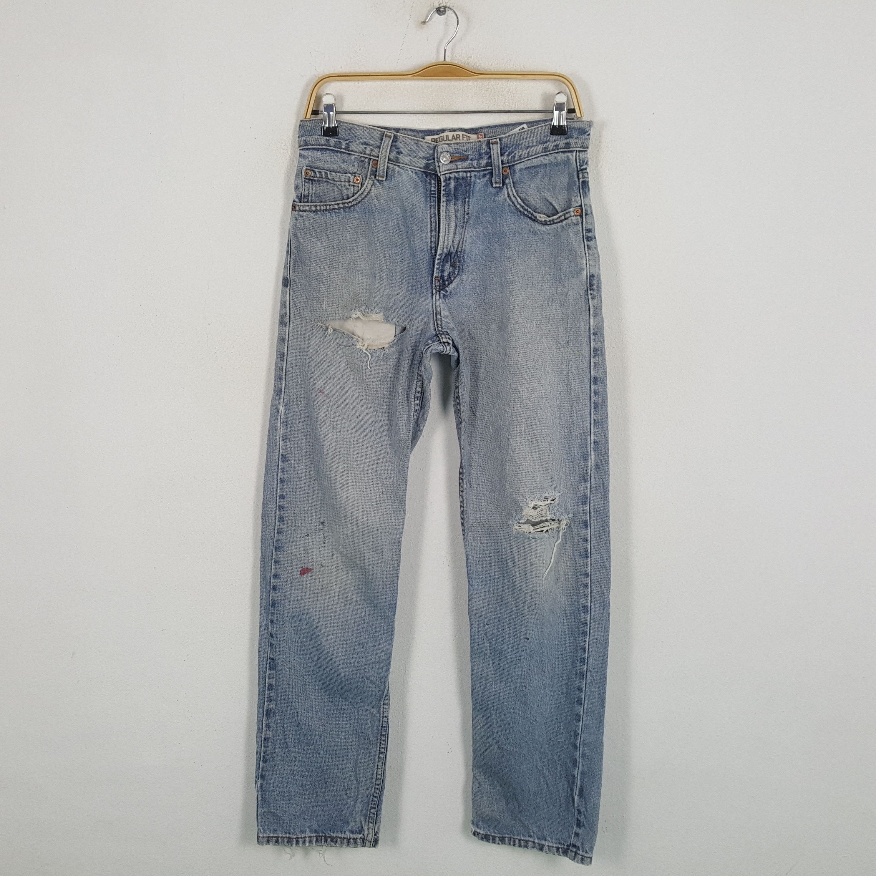 image of Distressed Denim x Levis Vintage Levi's American Distressed Kurt Cobain Style Jeans in Blue Jean (S
