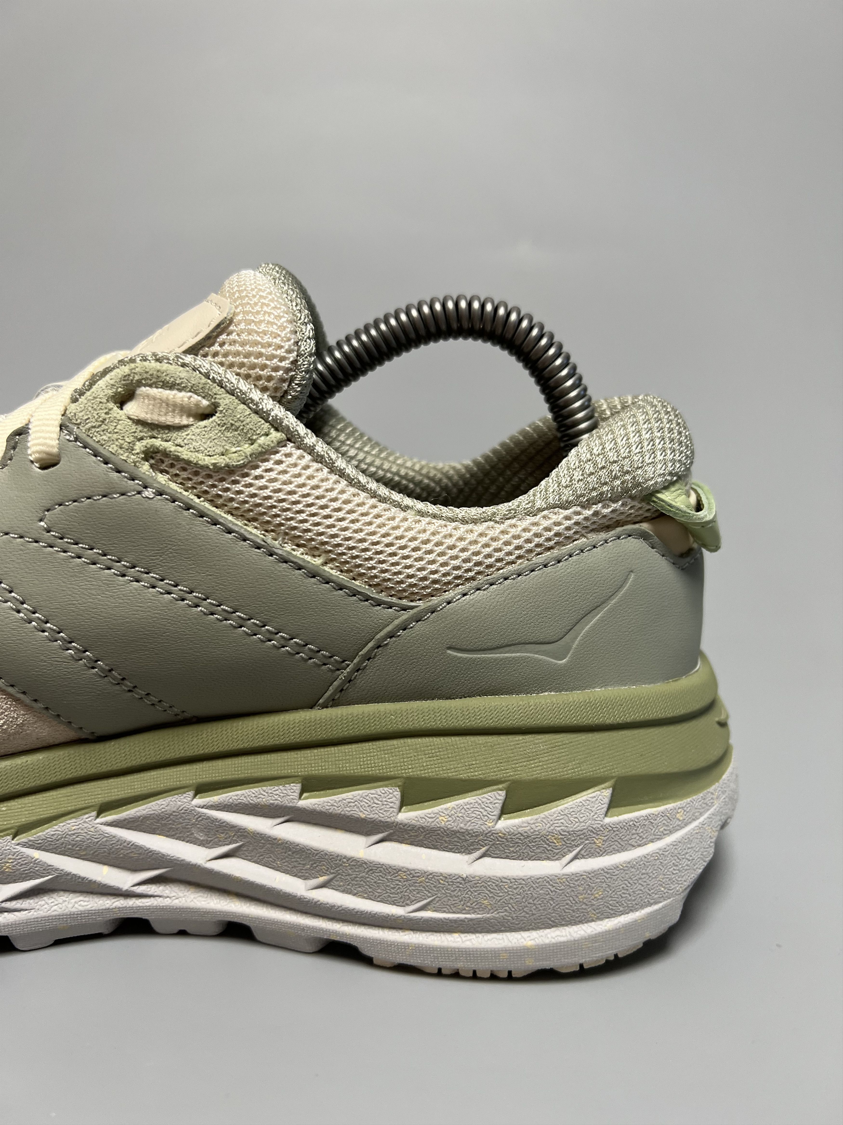 Hoka Hoka One One Bondi L Running Shoes Walking Gym Training Size US 7 / IT 37 - 11 Thumbnail