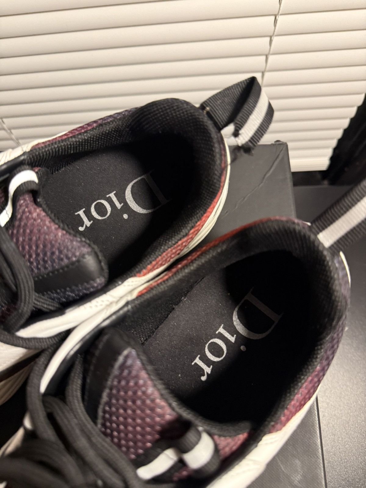 Dior Dior B22 White Red Black Size 44 EU / 11 US Size US 11 / EU 44 - 20 Thumbnail