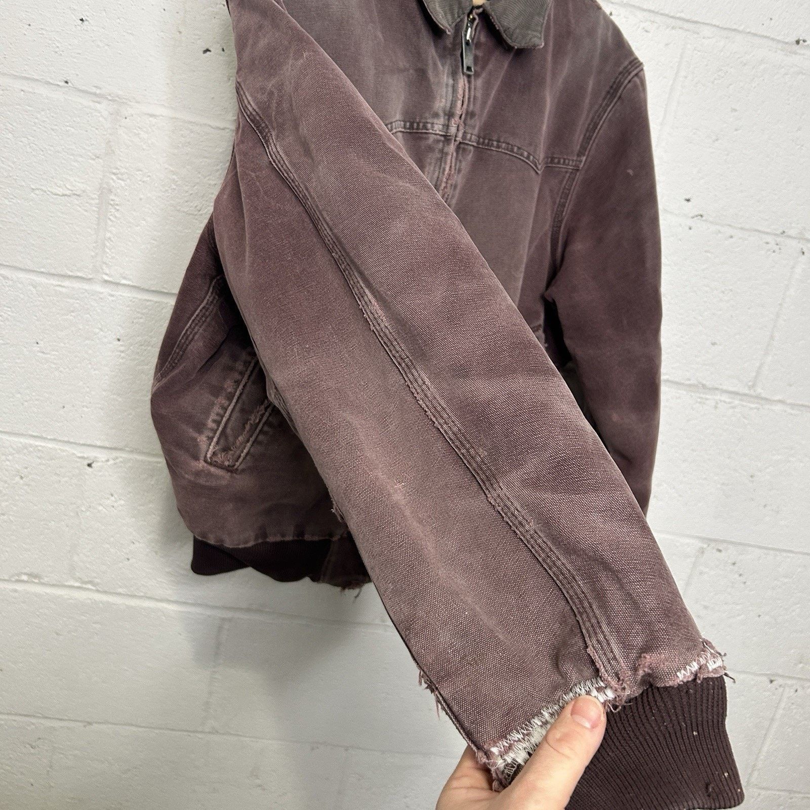 Carhartt Vintage Carhartt Quilted Santa Fe Jacket “Burgundy” J14 BRG Size US L / EU 52-54 / 3 - 10 Thumbnail