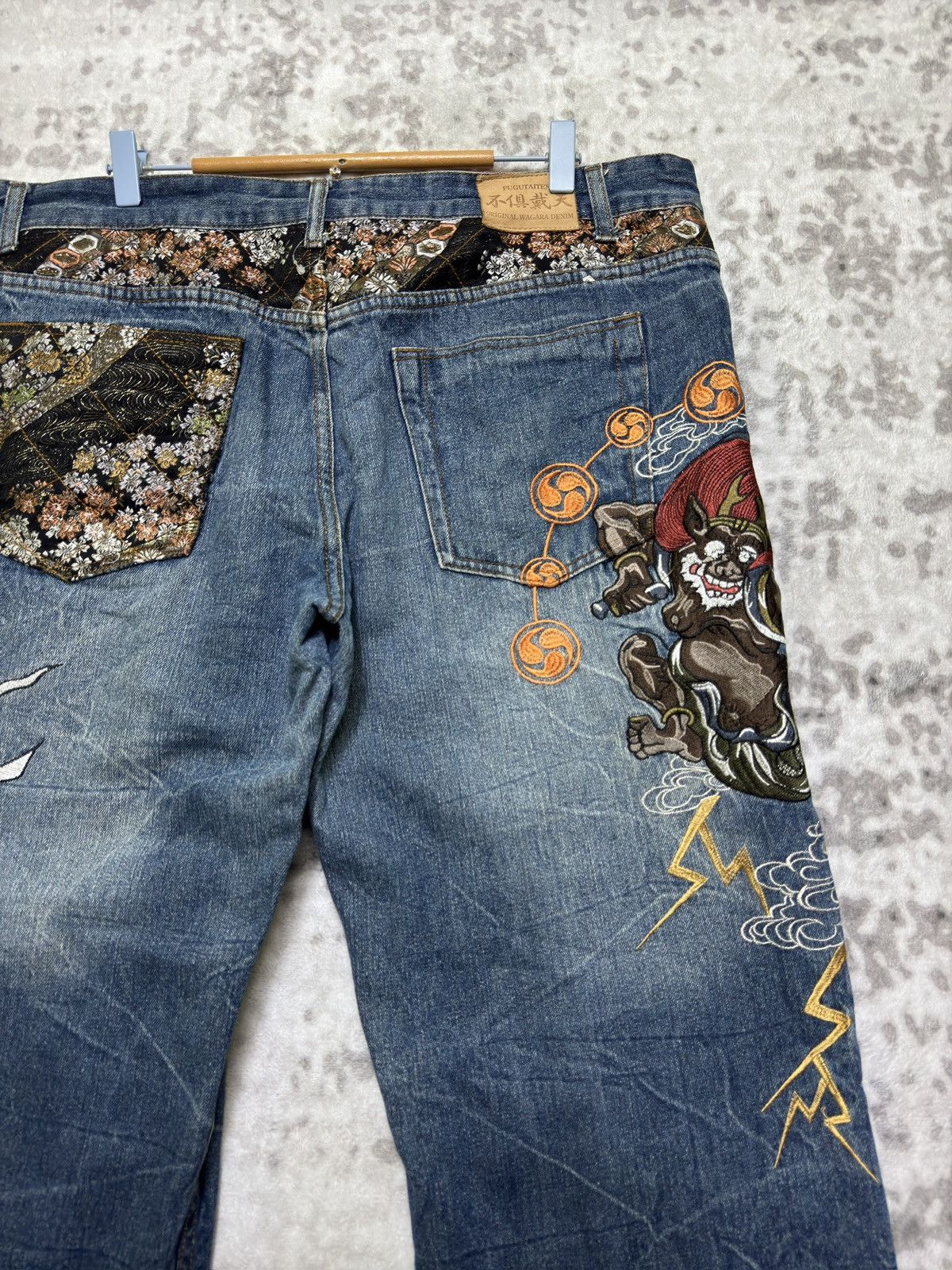 Japanese Brand Fugutaiten Y2K Japanese Embroidered Denim Fujin Raijin Size US 38 / EU 54 - 11 Thumbnail