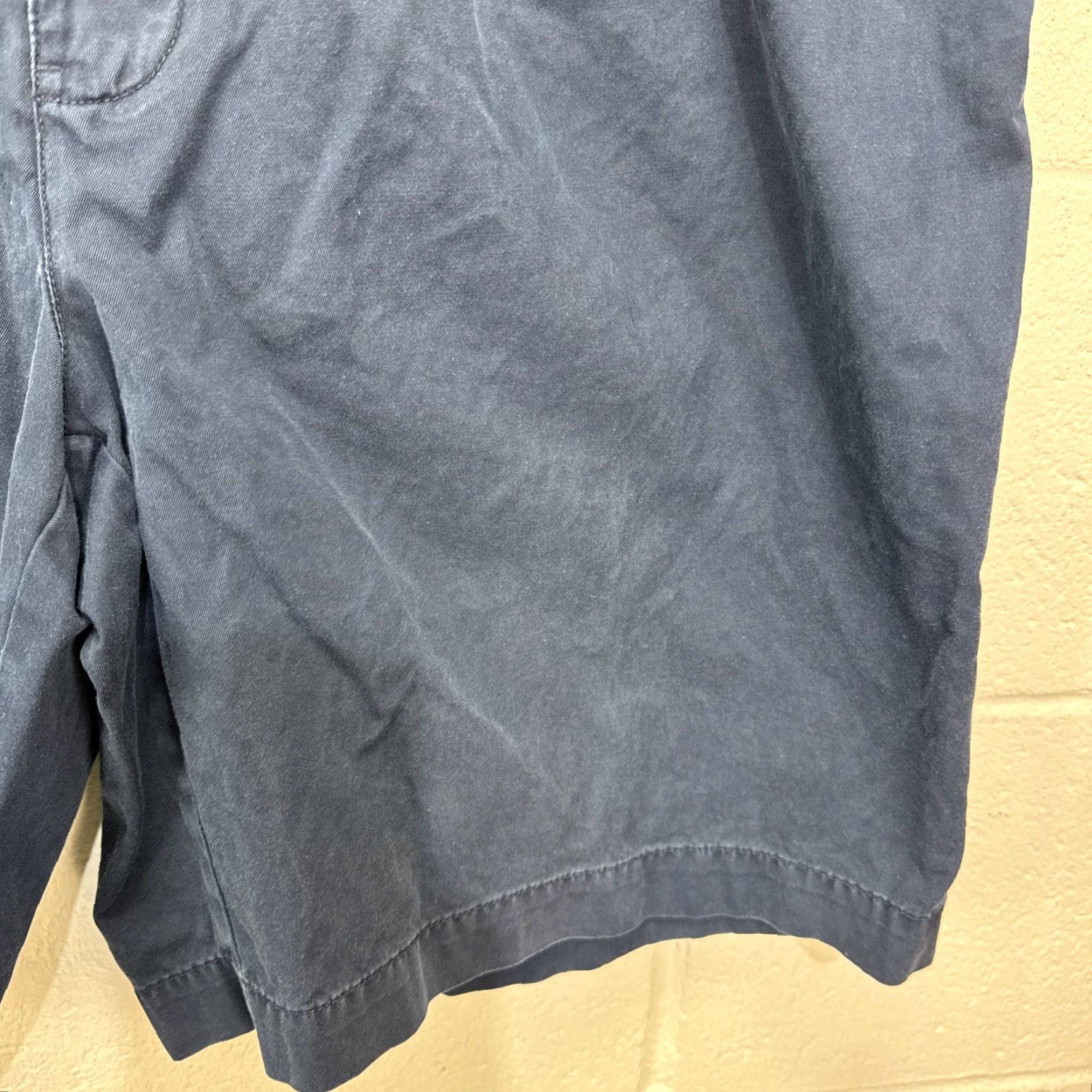Polo Ralph Lauren VINTAGE Polo Ralph Lauren Men's Shorts Casual Chino 38 Navy Blue Pleated Front 5-Pocket Summer Fall Spring Size US M / EU 48-50 / 2 - 5 Thumbnail