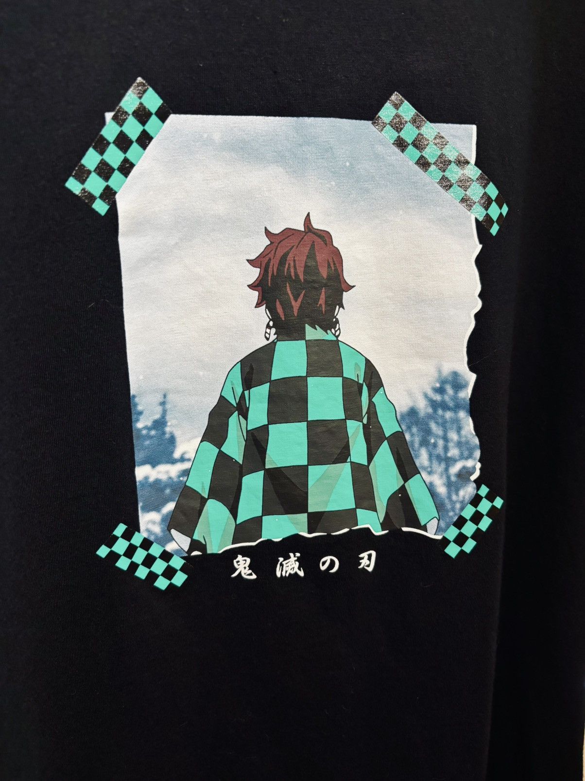 Uniqlo 2 Demon Slayer T Shirts by Uniqlo Size US XL / EU 56 / 4 - 4 Thumbnail