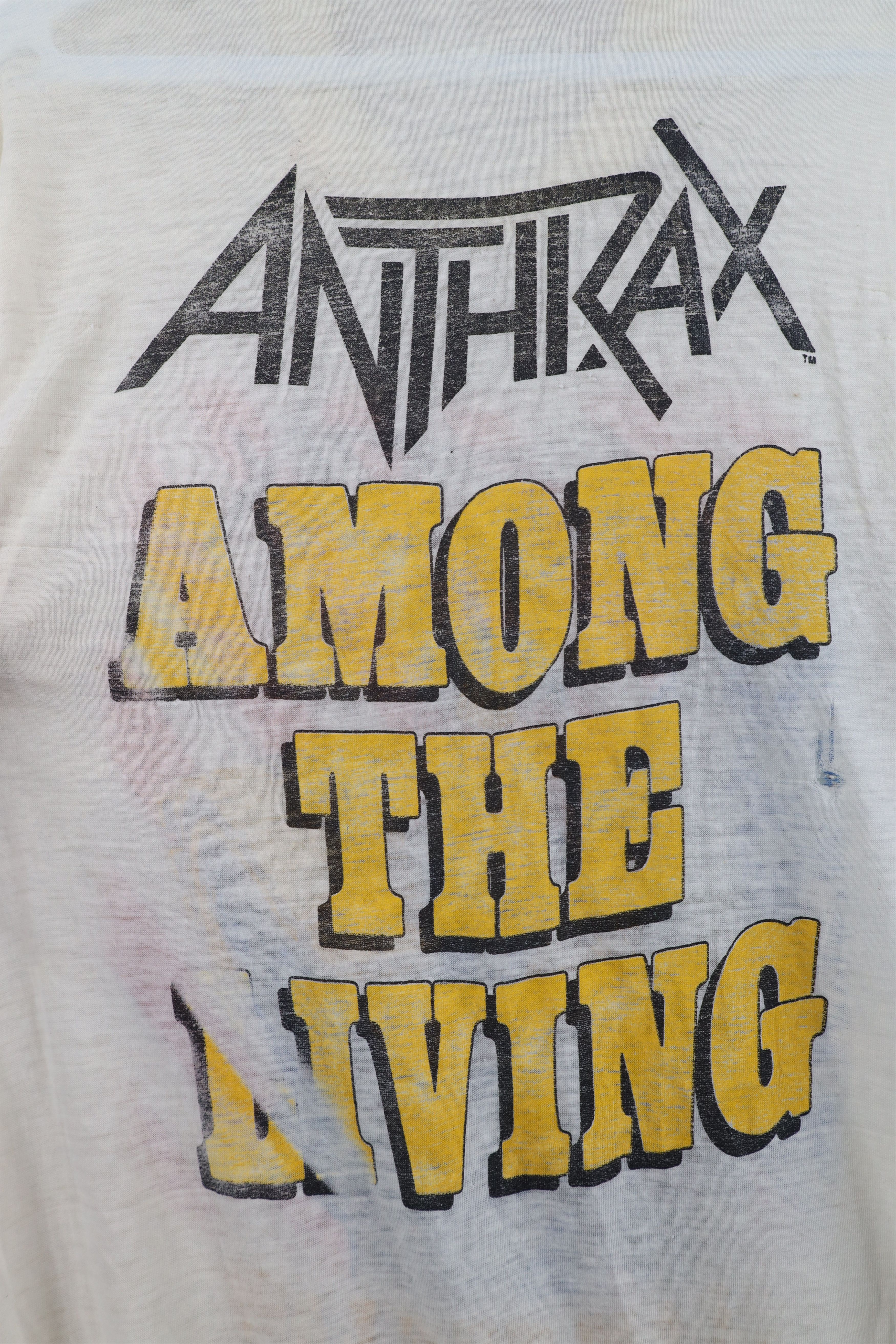 Vintage Vintage 80s Thin I Am The Law Anthrax Band T-Shirt White USA Size US S / EU 44-46 / 1 - 12 Thumbnail
