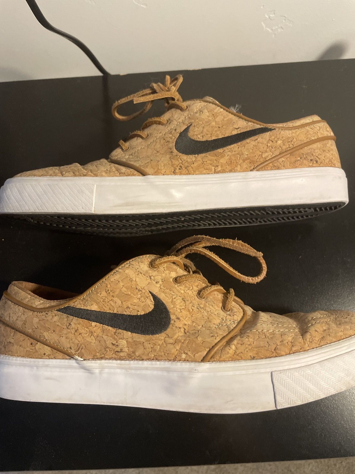 Nike Cork Stefan Janoski Size US 9.5 / EU 42-43 - 2 Thumbnail