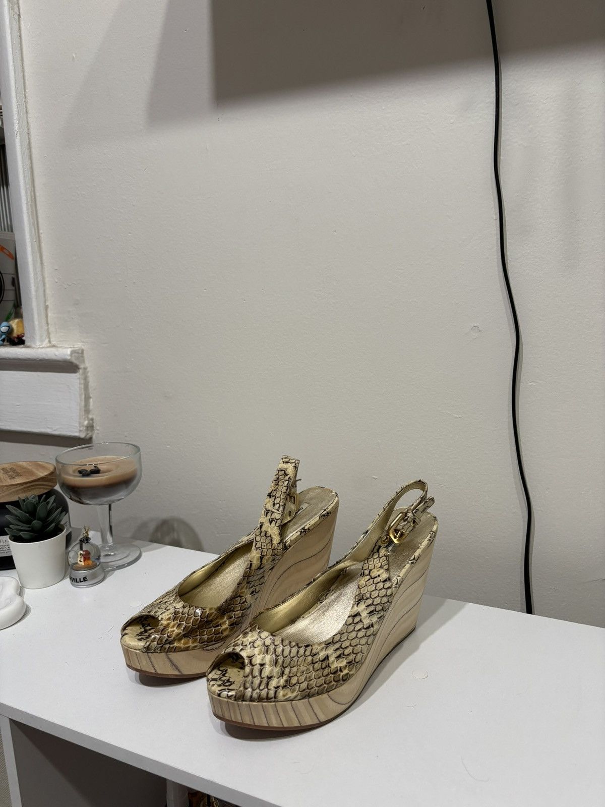 Miu Miu Authentic Miu miu sandals Size US 9 / IT 39 - 2 Thumbnail