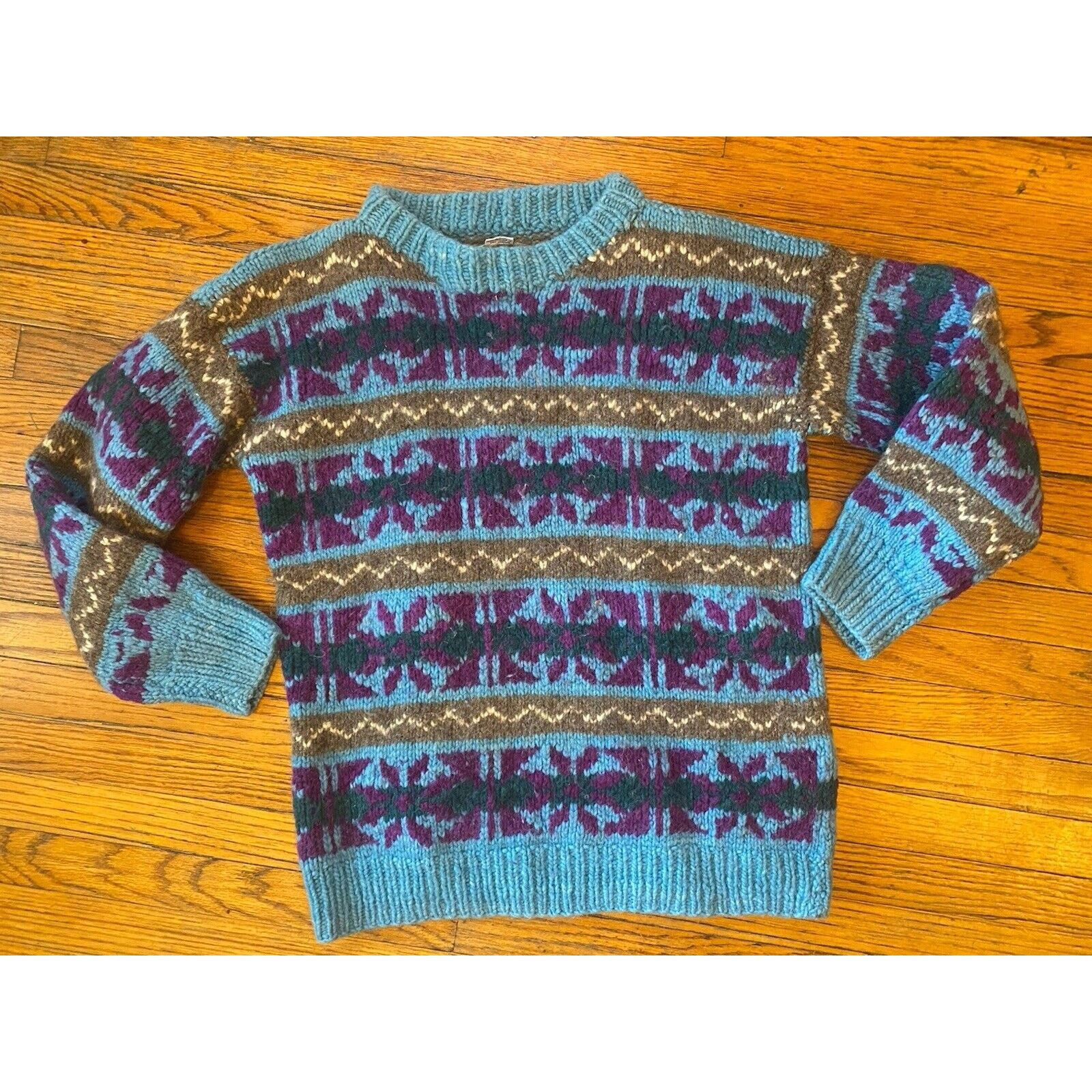 Handmade Wool Ecuador Nordic Handmade Chunky Sweater Mens Women’s M Size M / US 6-8 / IT 42-44 - 1 Thumbnail