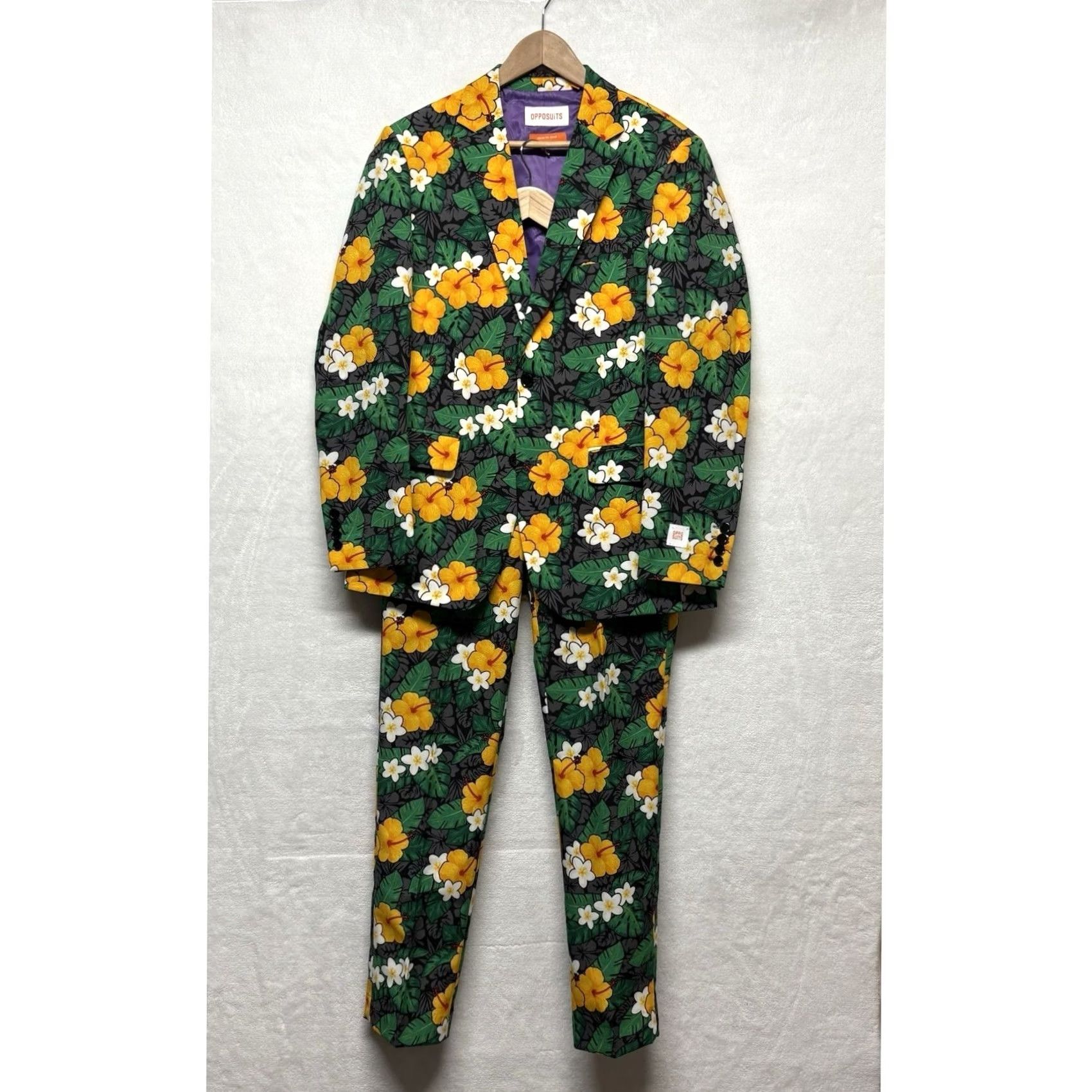 Vintage OppoSuits Tropical Treasure 2 Pc. Black Floral Suit Men’s Size 38 Size 38R - 2 Thumbnail