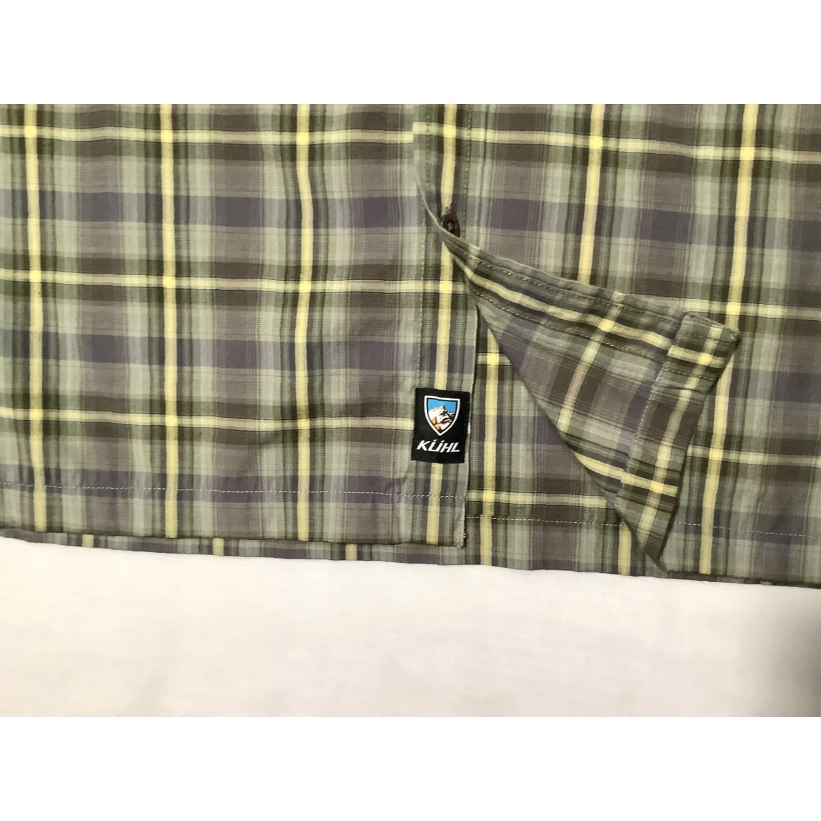Vintage KÜHL Shirt Mens Medium Green Gray Plaid Long Sleeve Button Front Pockets Casual Size US M / EU 48-50 / 2 - 5 Thumbnail