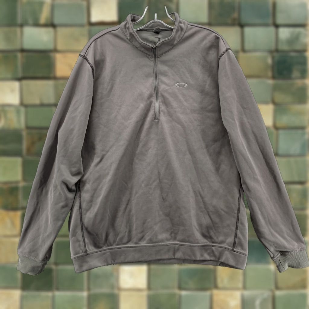 Oakley Oakley Sweater Men's Large Gray 1/4 Zip Preppy Golf Outdoor Gorpcore Performance Mens Size US L / EU 52-54 / 3 - 1 Thumbnail