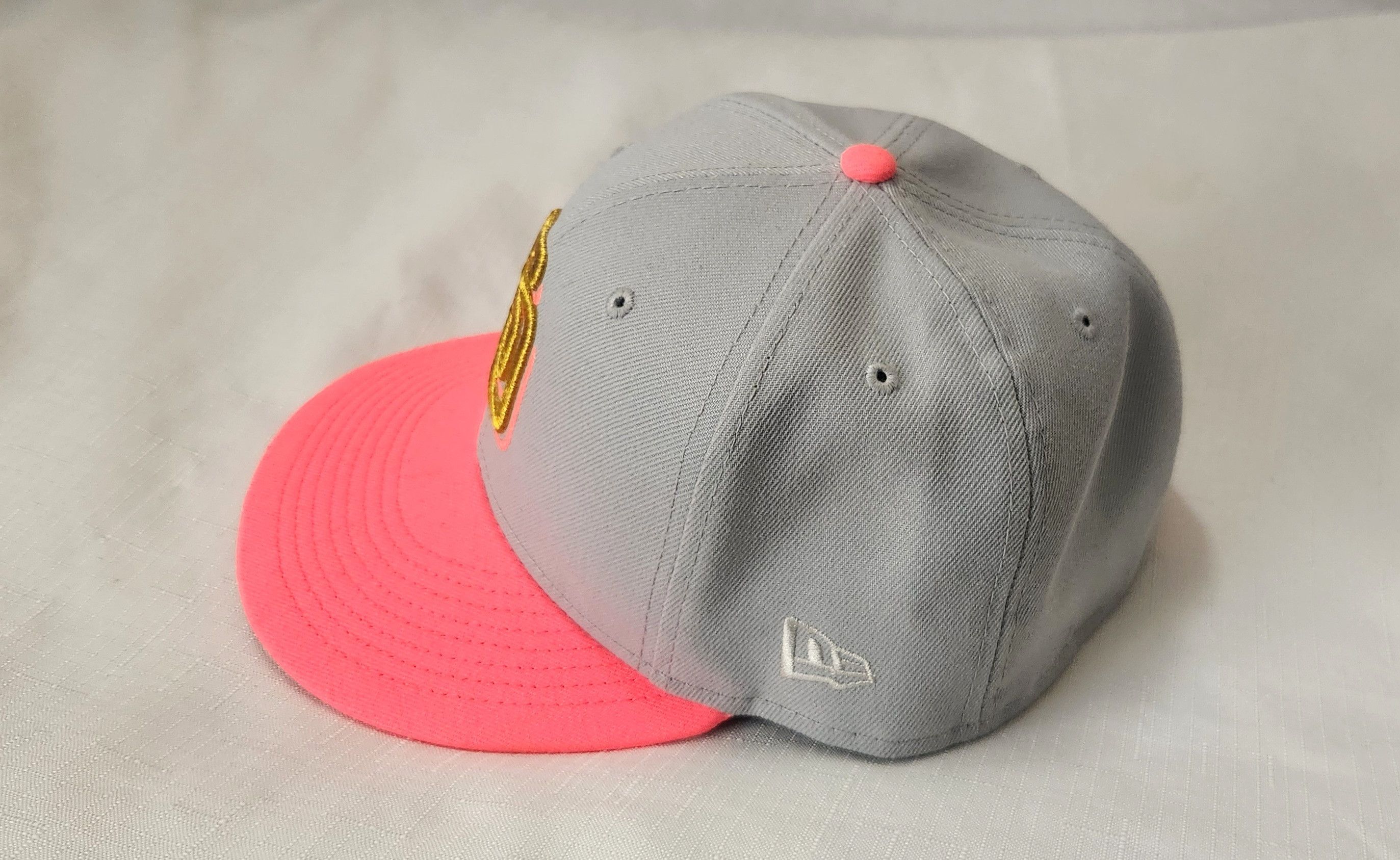 New Era San Diego Padres New Era 59FIFTY Metallic City Fitted Hat Size ONE SIZE - 3 Thumbnail
