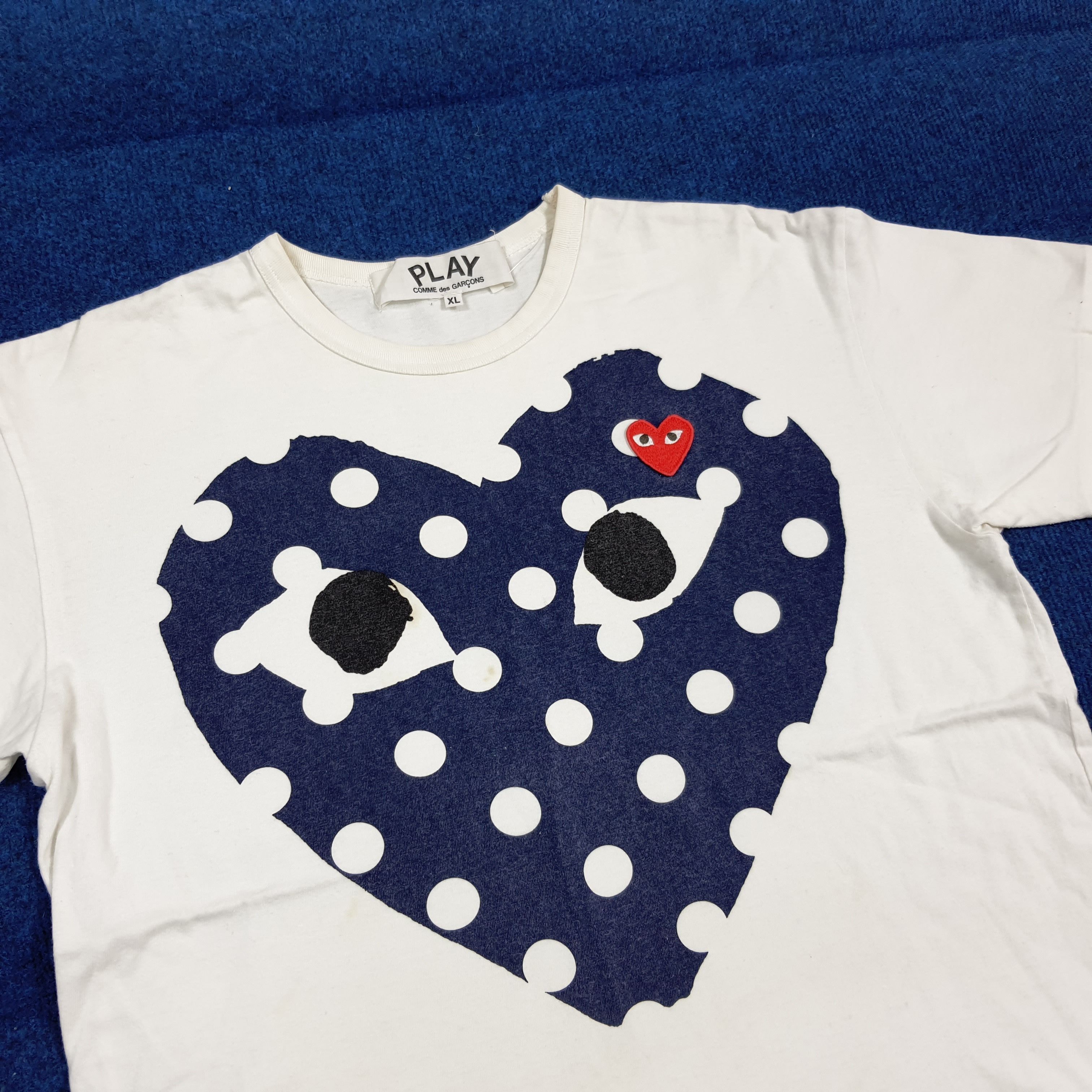 Comme des Garcons PLAY Vintage PLAY Comme Des Garcons Japan Blue Hearts C301N75 Size US L / EU 52-54 / 3 - 2 Thumbnail