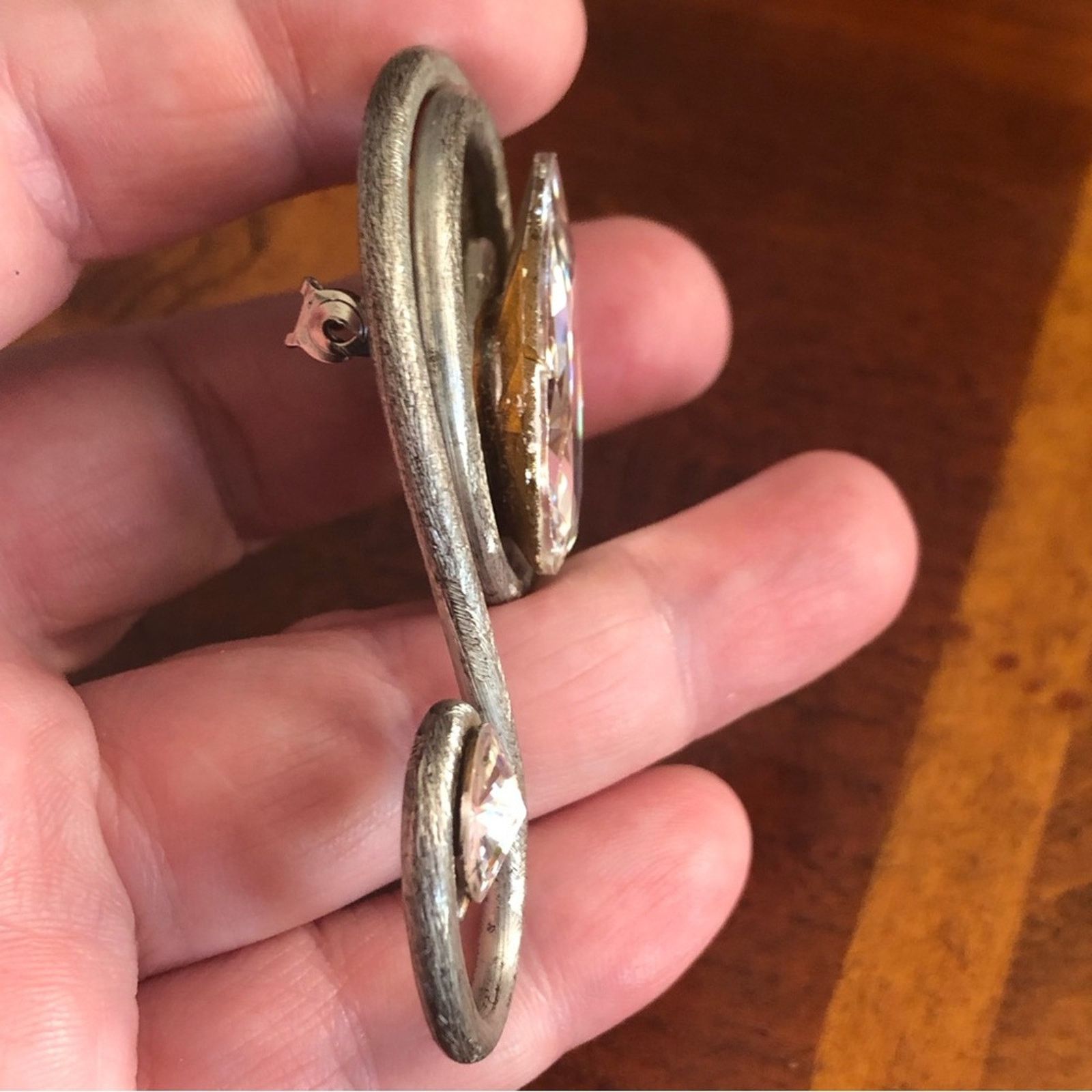 Vintage Vintage heavy silver metal glass stone swirl brooch pin Size ONE SIZE - 4 Thumbnail