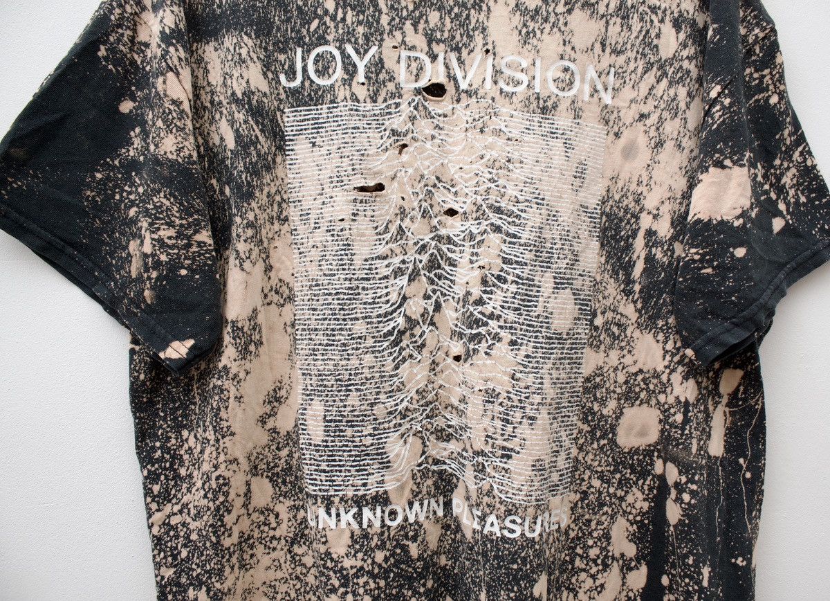 Joy Division Joy Division Unknown Pleasure Distressed Bleached Tee Size US L / EU 52-54 / 3 - 2 Thumbnail
