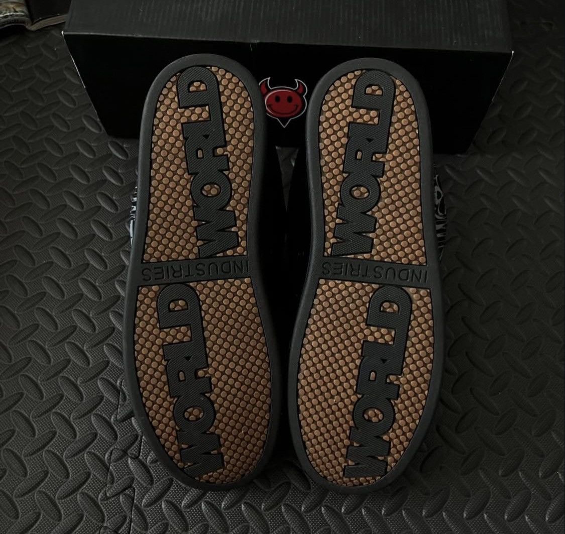 World Industries WORLD INDUSTRIES SHOES SIZE 9 Size US 9 / EU 42 - 7 Thumbnail