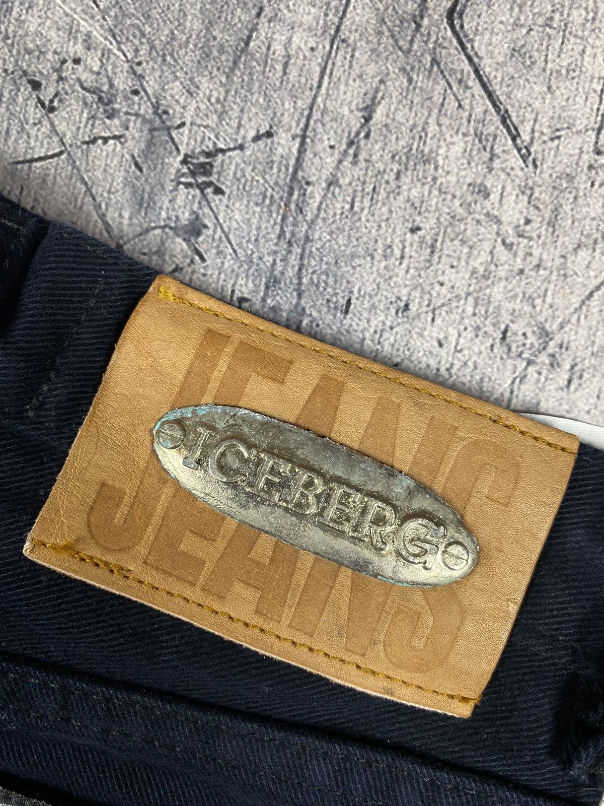 Iceberg New! Vintage Iceberg Italian Luxury Fashion Design Jeans y2k Size US 28 / EU 44 - 5 Thumbnail