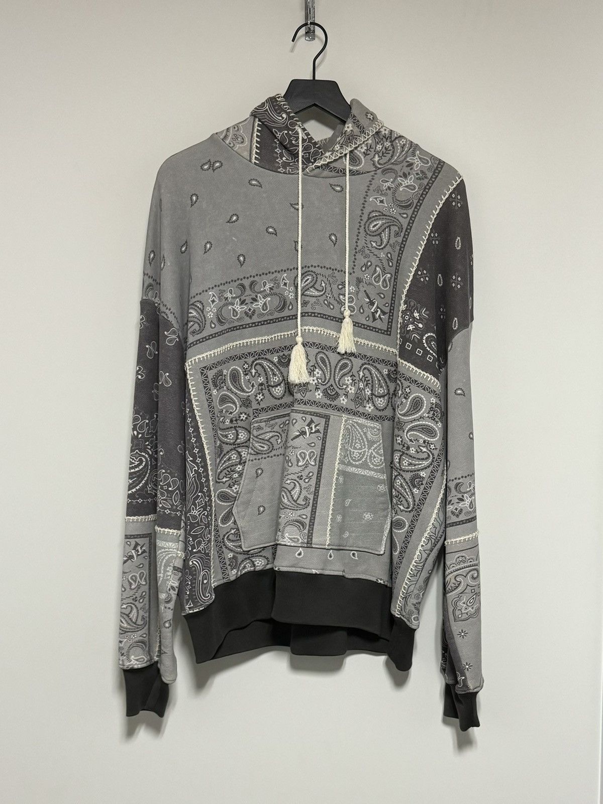 Paisley print hood sweat