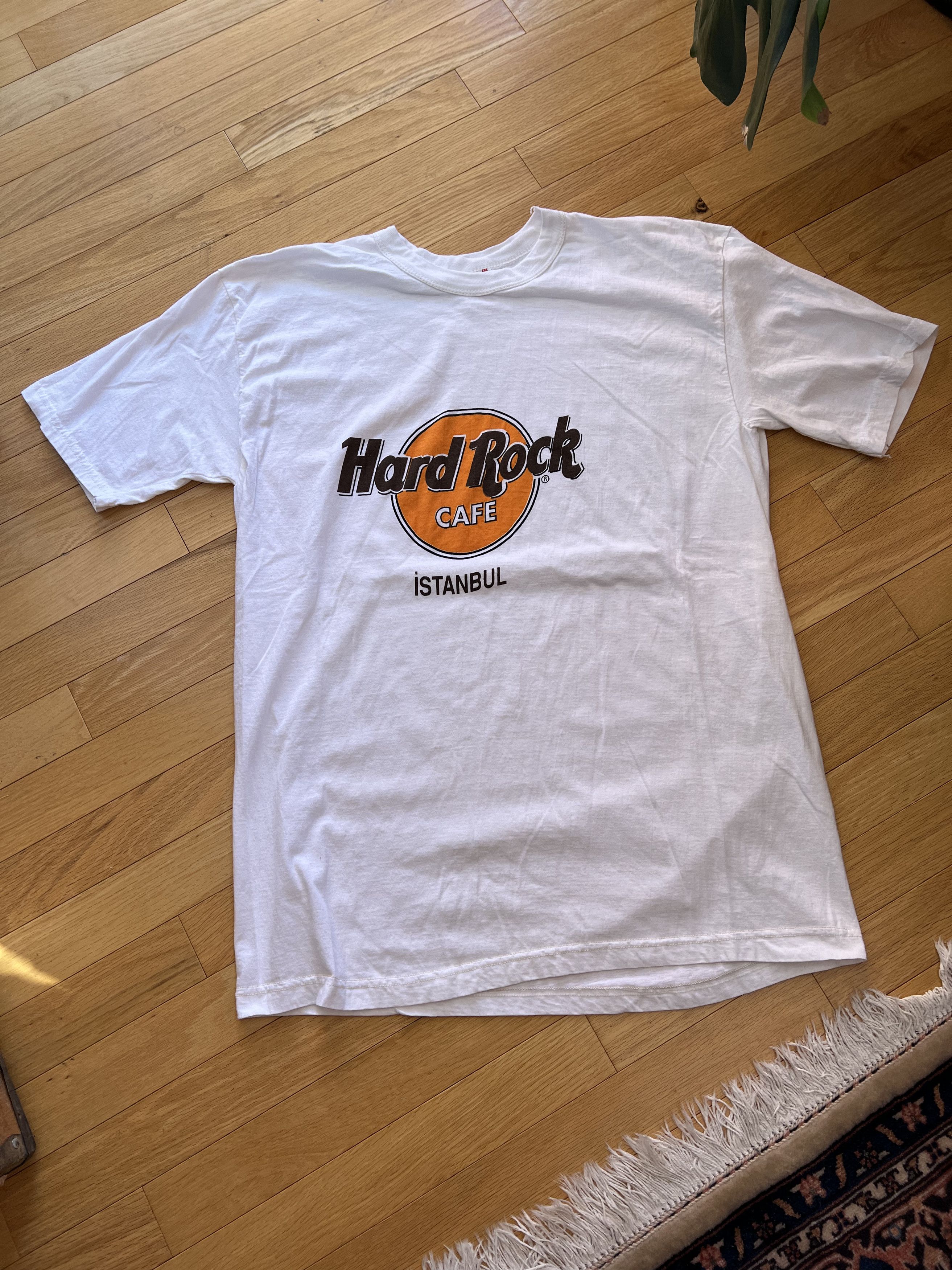 Hard Rock Cafe Hard Rock Cafe Istanbul Tee Size US M / EU 48-50 / 2 - 1 Thumbnail
