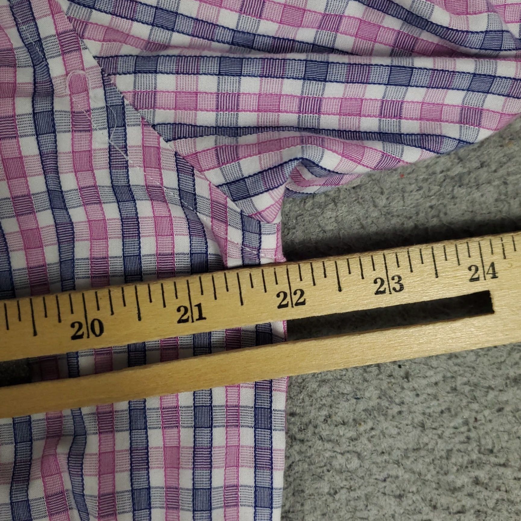 UNTUCKit UNTUCKit Shirt Mens L Pink Plaid Slim Fit Button Up Long Sleeve Cardigan? Size US L / EU 52-54 / 3 - 5 Thumbnail
