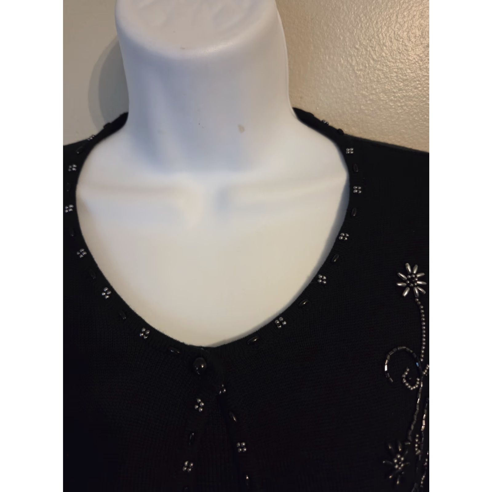 Vintage VINTAGE Claudia D Black Beaded Cardigan Sweater Womens M 90s Beaded Cardigan Black Womens M 90s Claudia D Cardigan Beaded 90s Black Women M Size M / US 6-8 / IT 42-44 - 2 Thumbnail