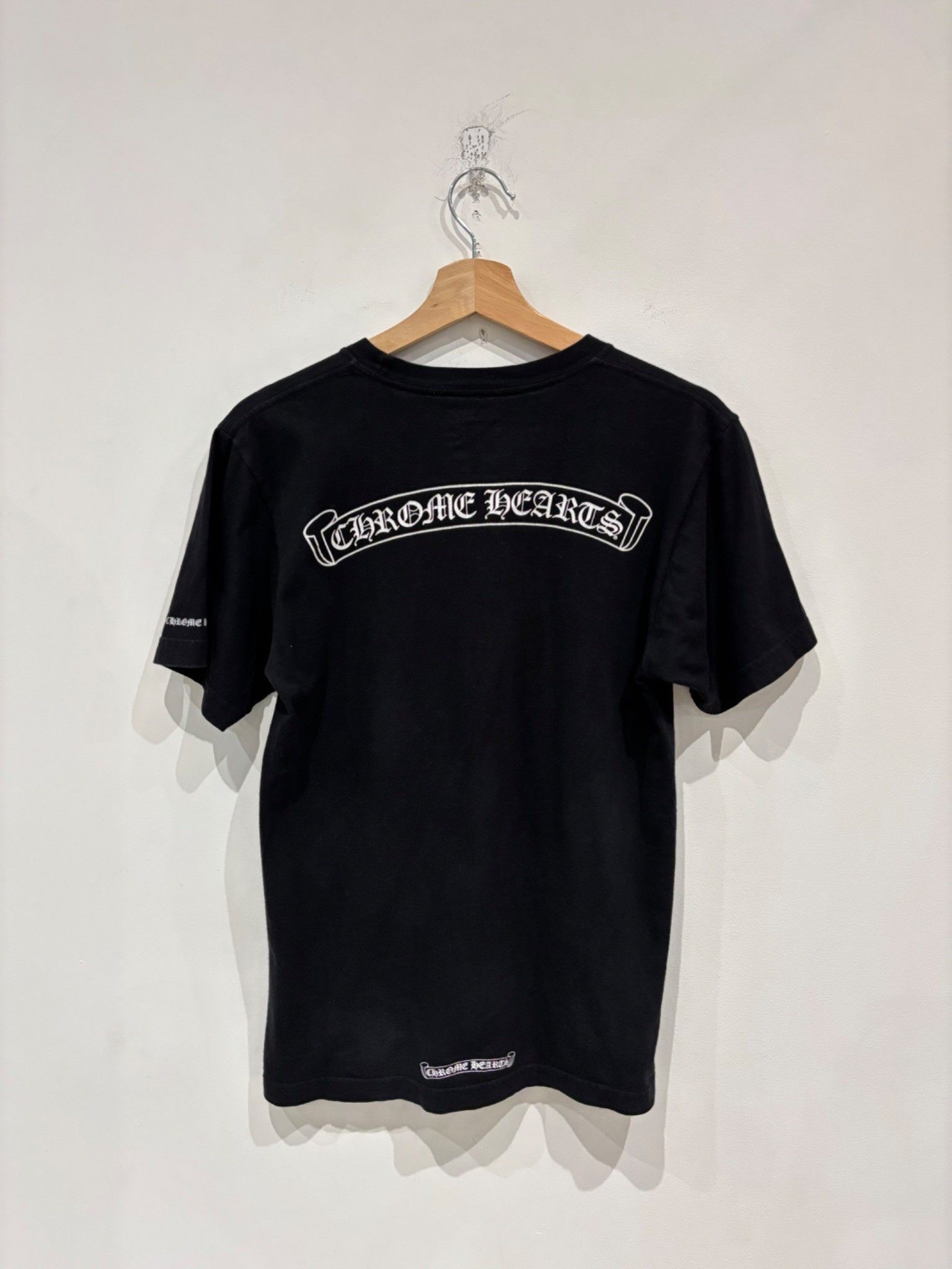 Chrome Hearts Chrome Hearts Scroll Logo Shirt Black Size US S / EU 44-46 / 1 - 2 Thumbnail