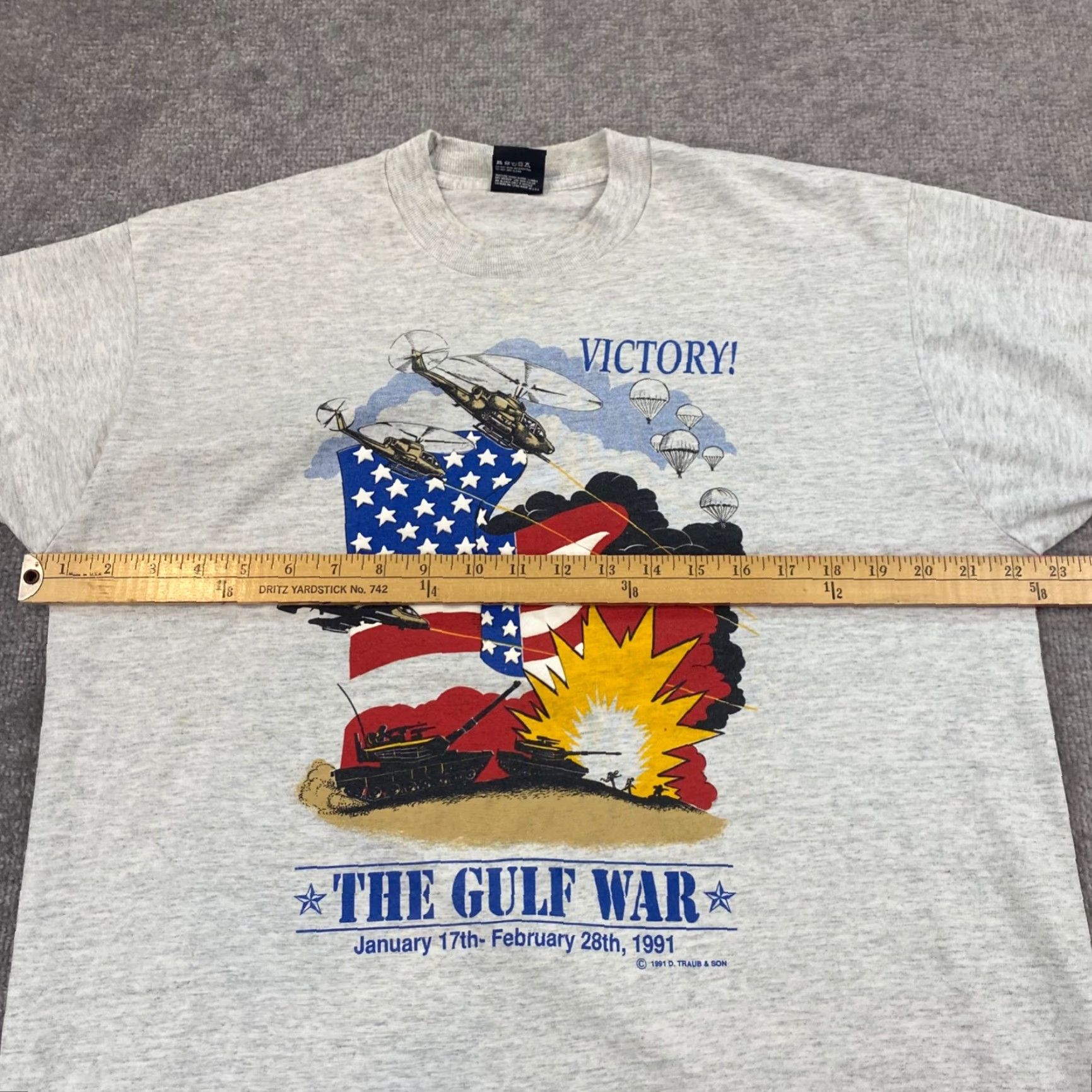 Vintage VINTAGE The Gulf War Shirt Mens XL Gray Graphic Tee Victory 1991 90s Shield Shirt Size US XL / EU 56 / 4 - 7 Thumbnail