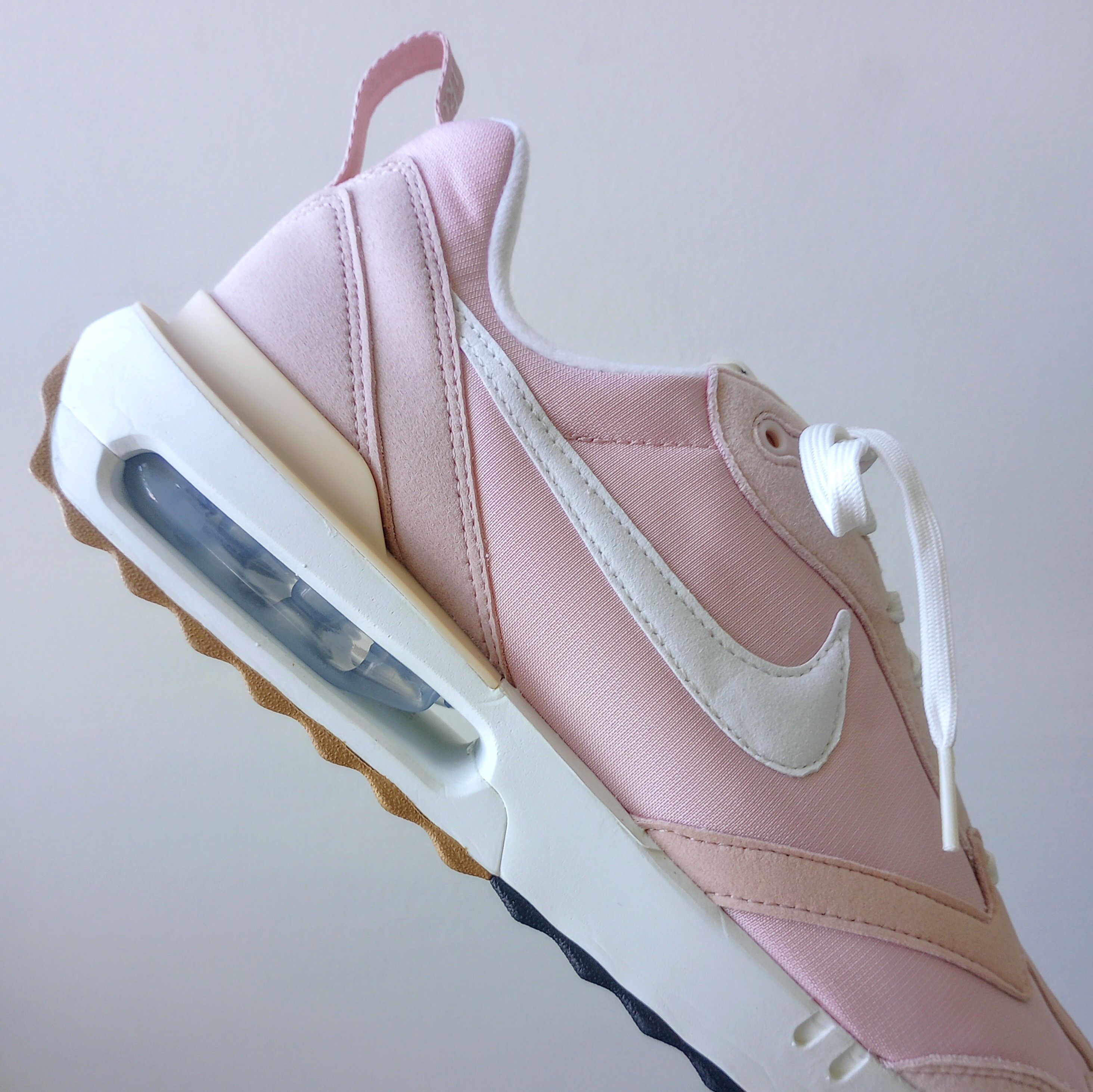 Nike Nike Women Air Max Dawn Sneaker in Pink Oxford/Summit White Size US 10 / IT 40 - 6 Thumbnail