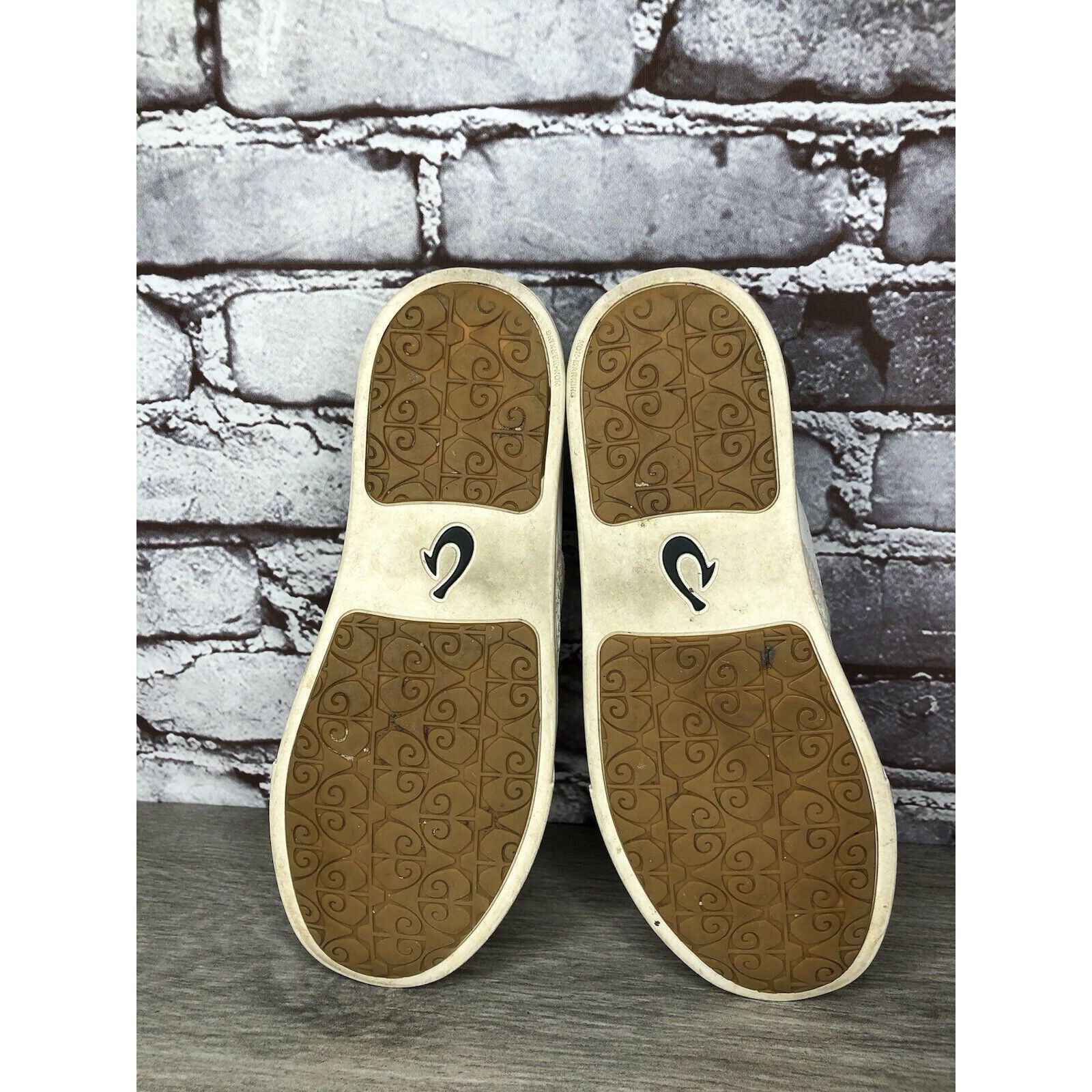 Olukai Olukai Shoes Pehuea Slip On Comfort White Textile Sneakers W Size US 7 / IT 37 - 17 Thumbnail