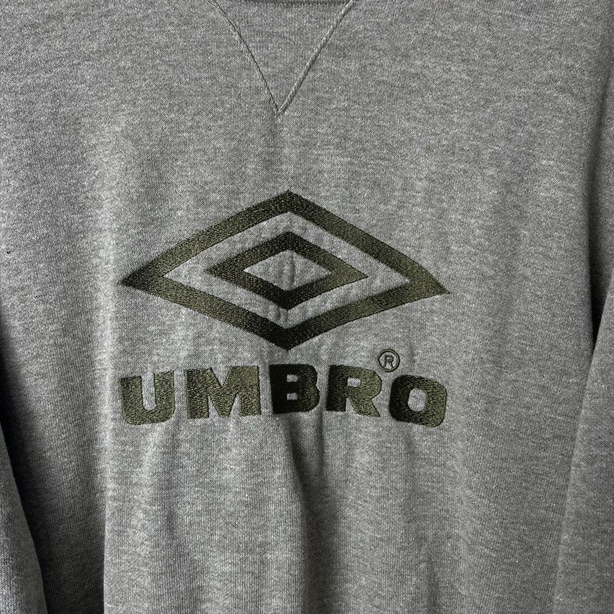 Umbro Vintage Umbro Sweatshirt Big Logo Size XL Streetwear Size US XL / EU 56 / 4 - 9 Thumbnail
