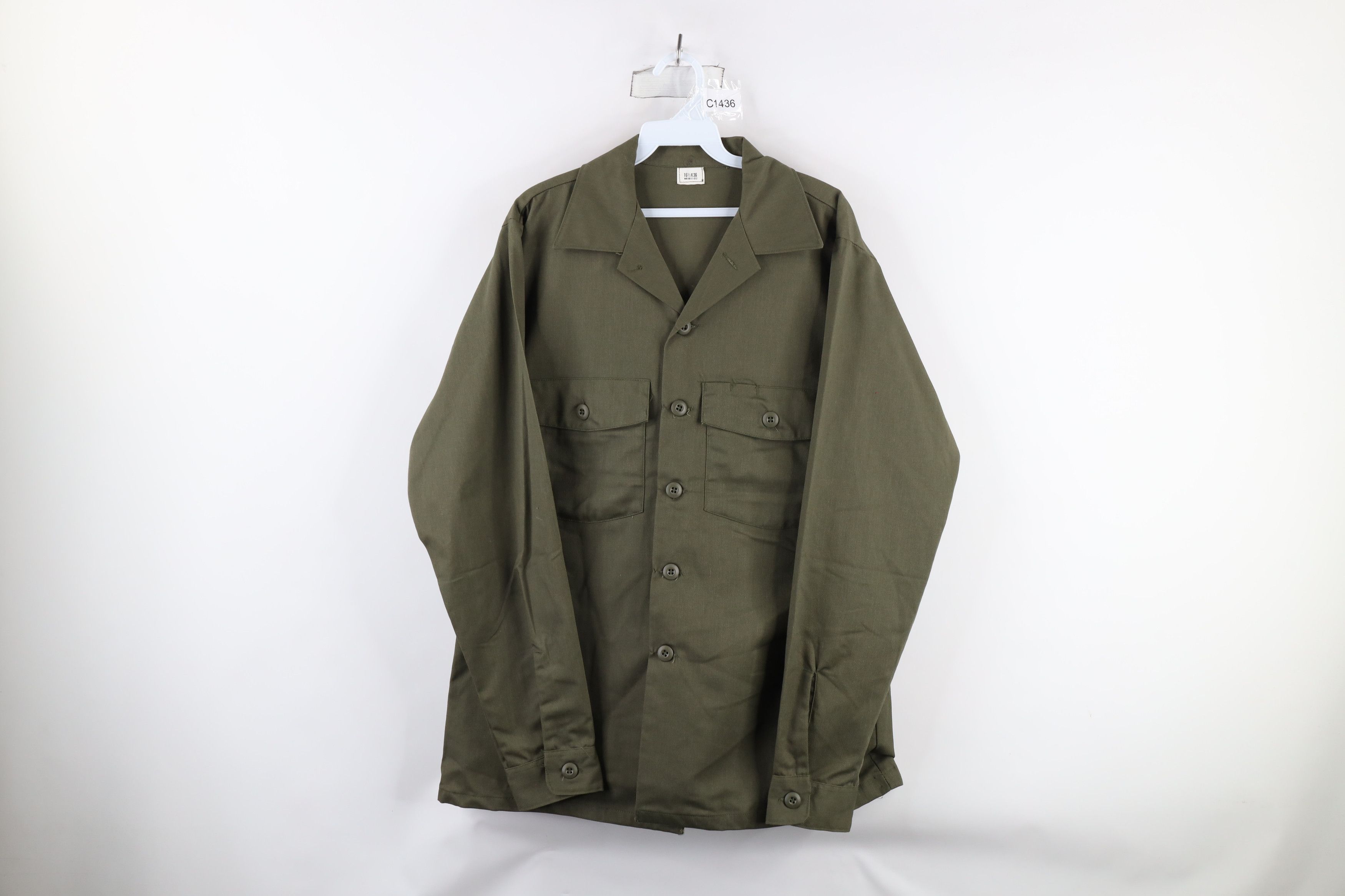 Vintage Vintage 80s Issued Dura Press OG507 Utility Button Shirt USA Size US M / EU 48-50 / 2 - 1 Thumbnail