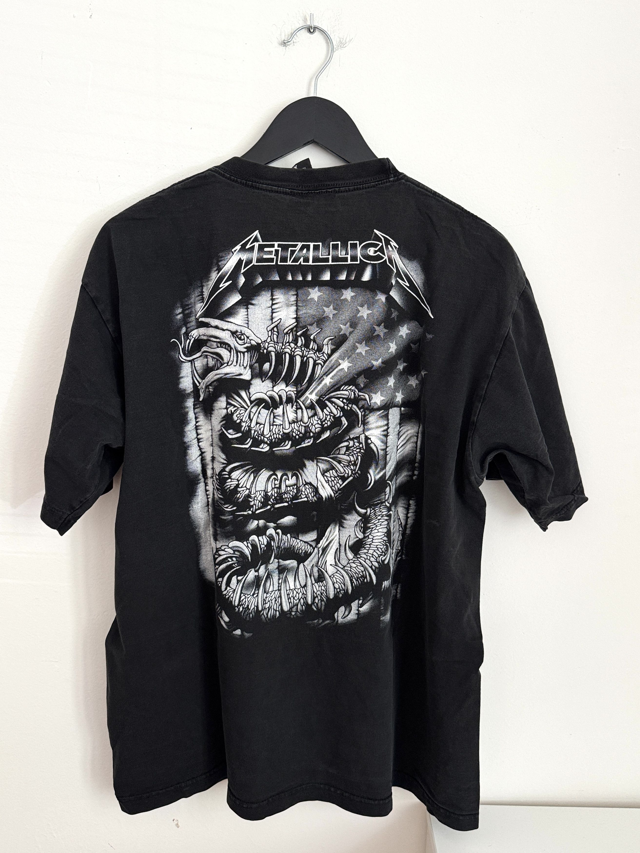 Vintage Metallica Snake Graphic Band T Shirt XL Black Rock Reprint Size US XL / EU 56 / 4 - 4 Thumbnail