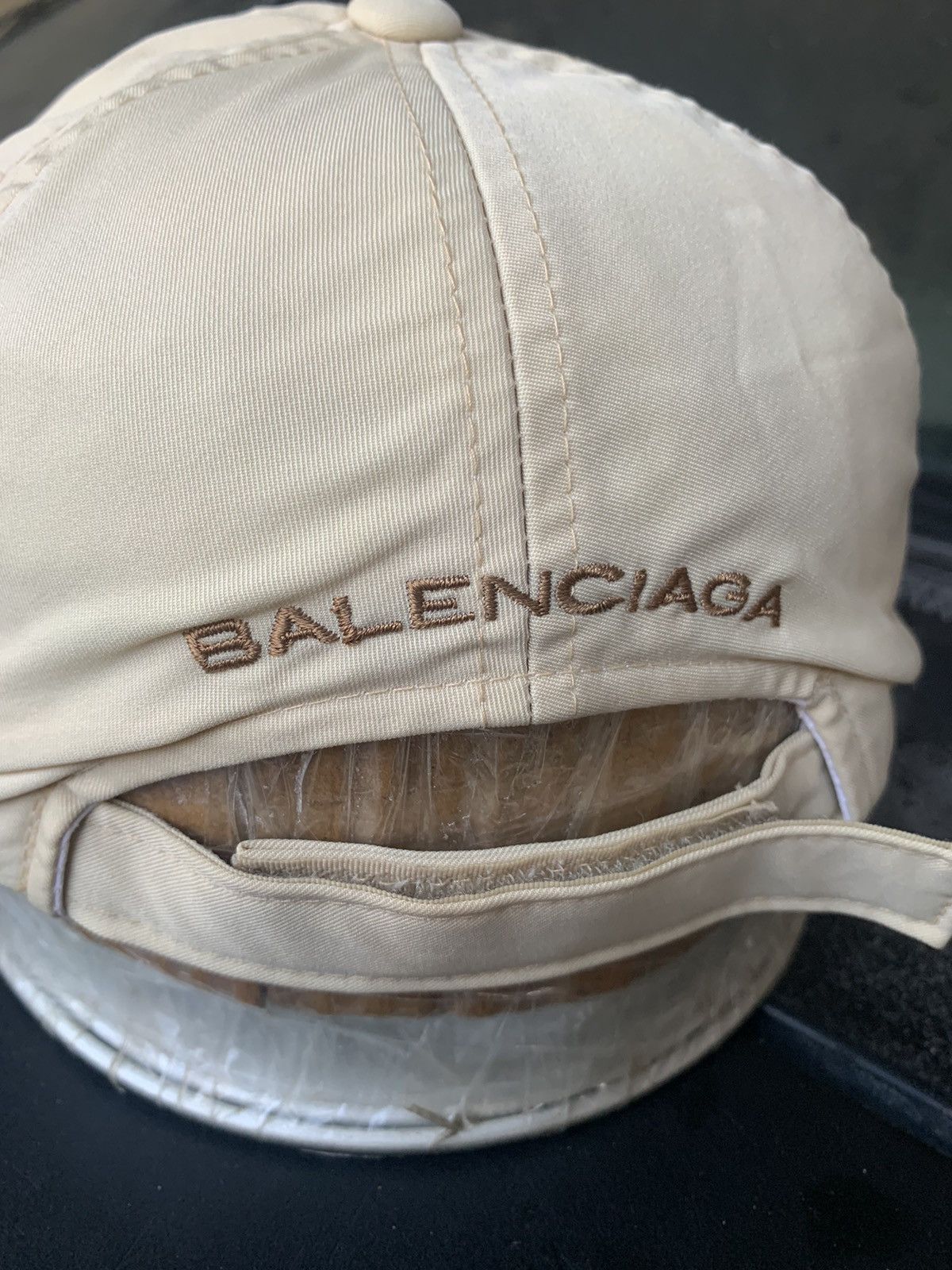 Balenciaga × Vintage Vintage balenciaga golf hat Size ONE SIZE - 5 Thumbnail