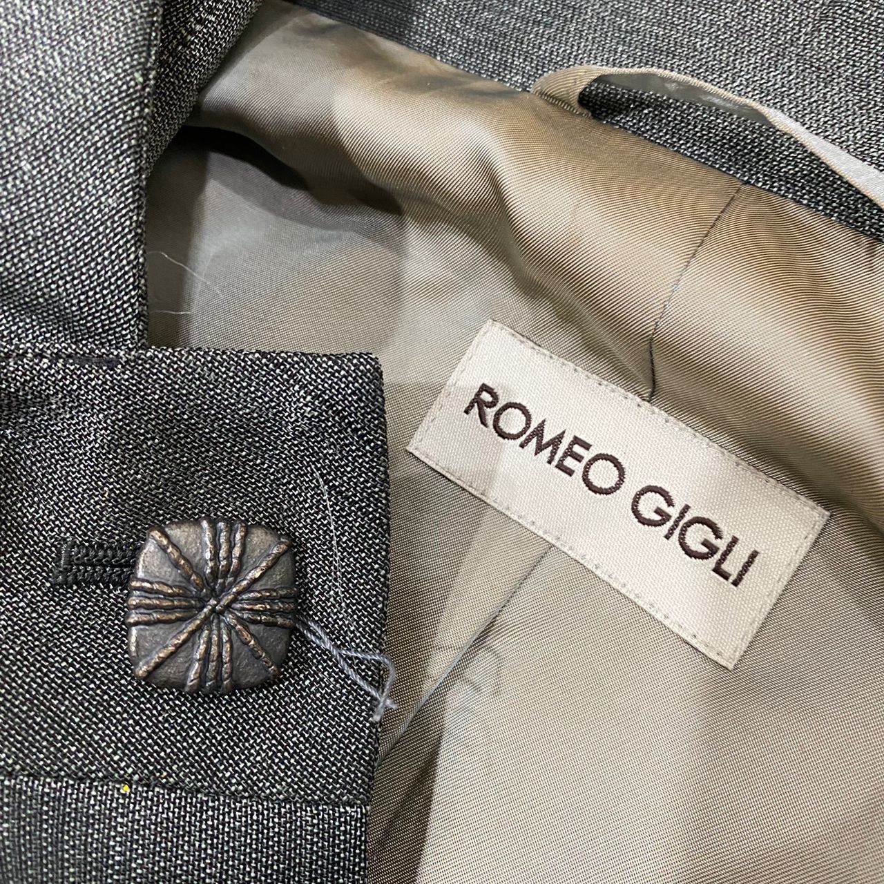 Romeo Gigli 🔥Romeo Gigli Button Jacket Size L / US 10 / IT 46 - 11 Thumbnail