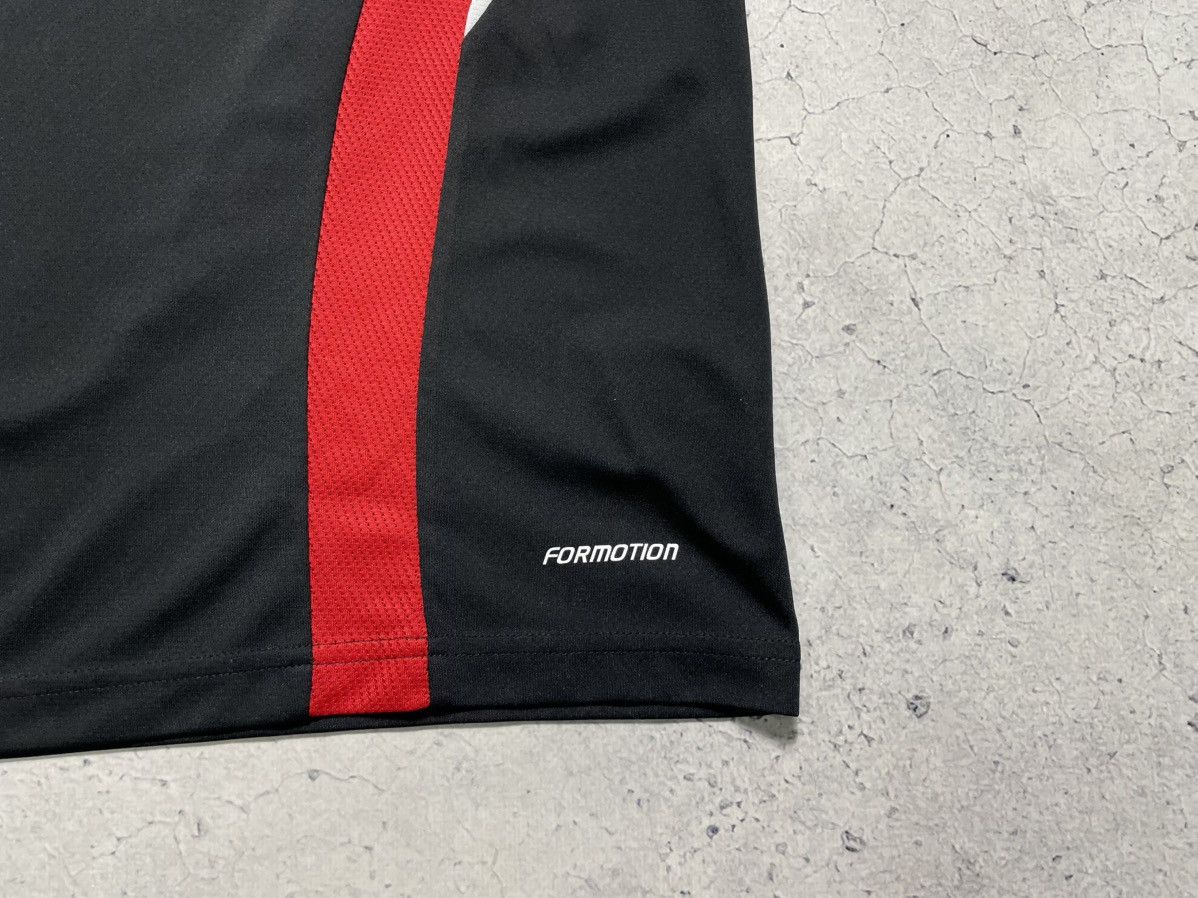 Adidas Adidas FC Liverpool Vintage Training Soccer Jersey Size US M / EU 48-50 / 2 - 7 Thumbnail