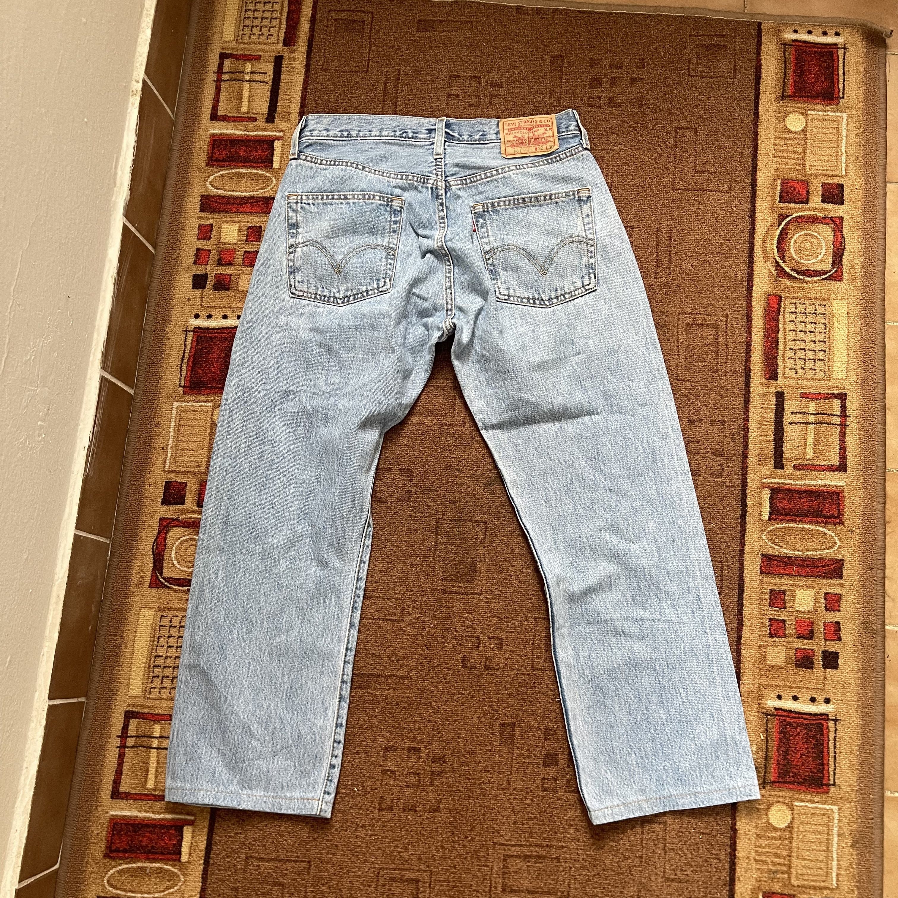 Jean × Vintage 90s Vintage Levi's 501 Blue white Jeans 32x30 Size US 32 / EU 48 - 5 Thumbnail