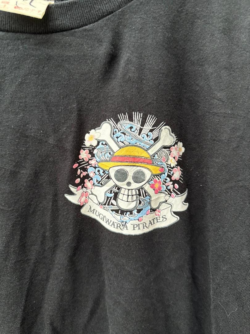 Anime × Japanese Brand × One Piece Mugiwara Pirate, One Piece T-shirt Size US L / EU 52-54 / 3 - 2 Thumbnail