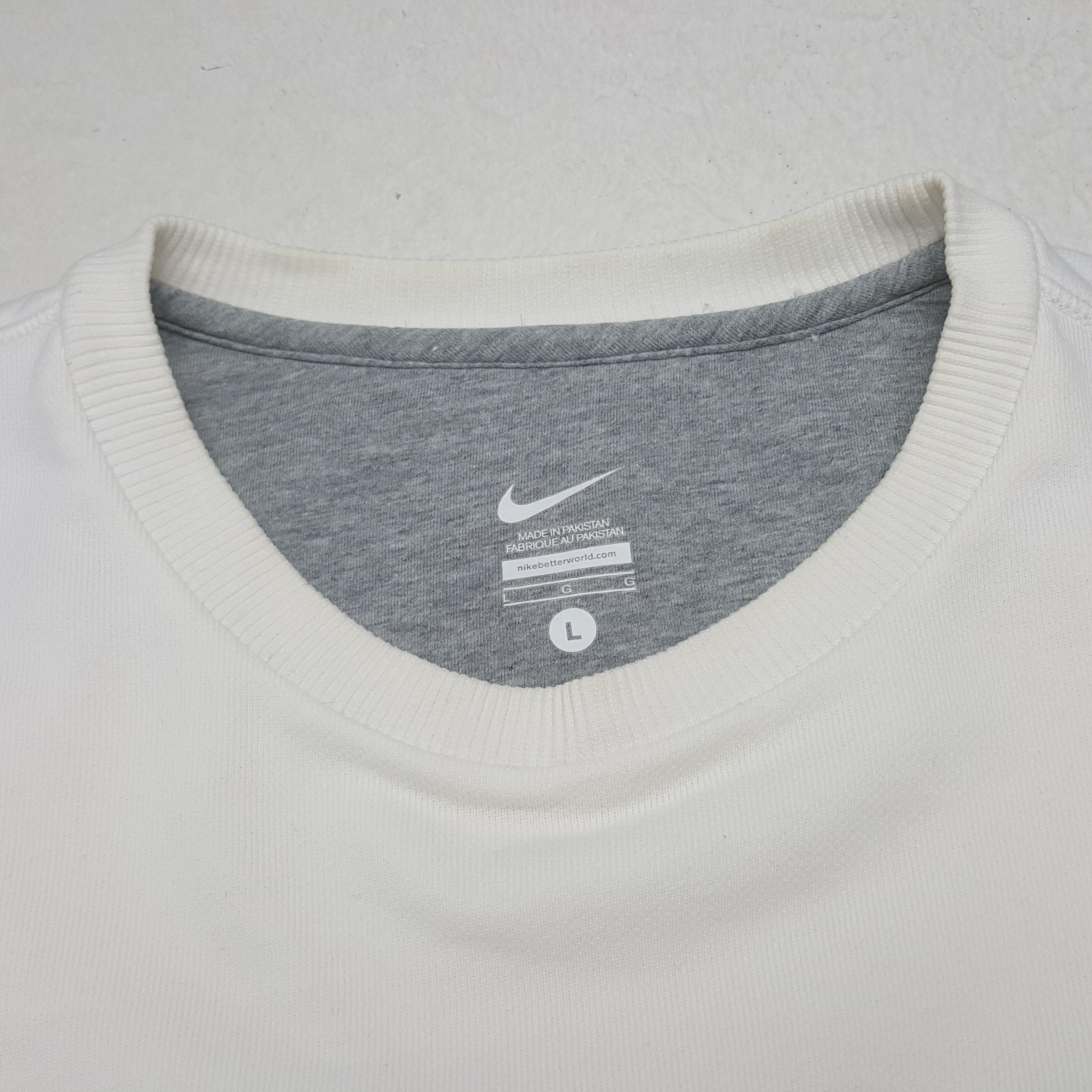 Nike × Vintage Vintage Nike Small Embroidery Swoosh Sweatshirt Size US M / EU 48-50 / 2 - 4 Thumbnail