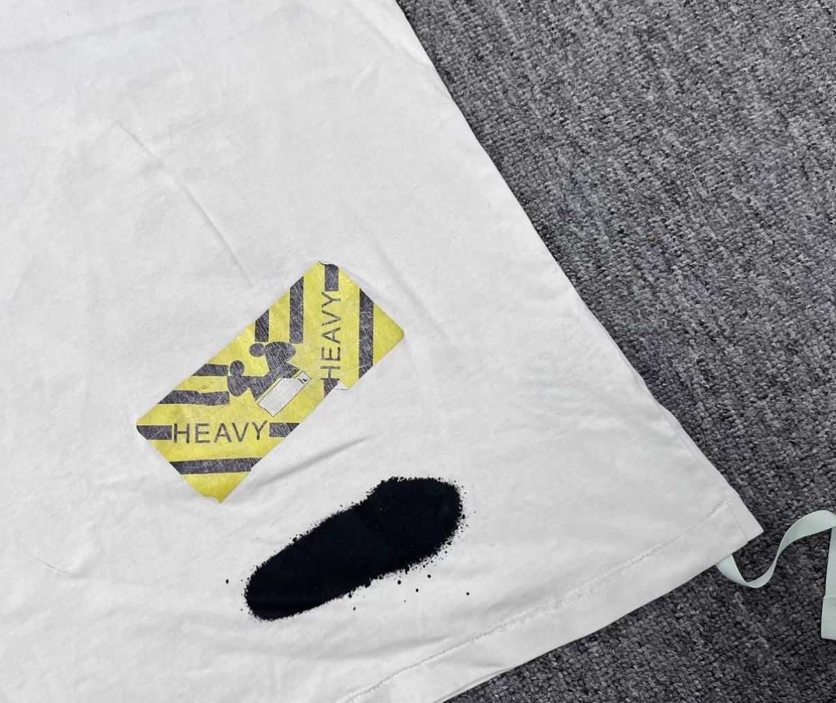 Off-White OFF-WHITE Graffiti Warning Line Short Sleeve T-shirt J16 Size US S / EU 44-46 / 1 - 4 Thumbnail