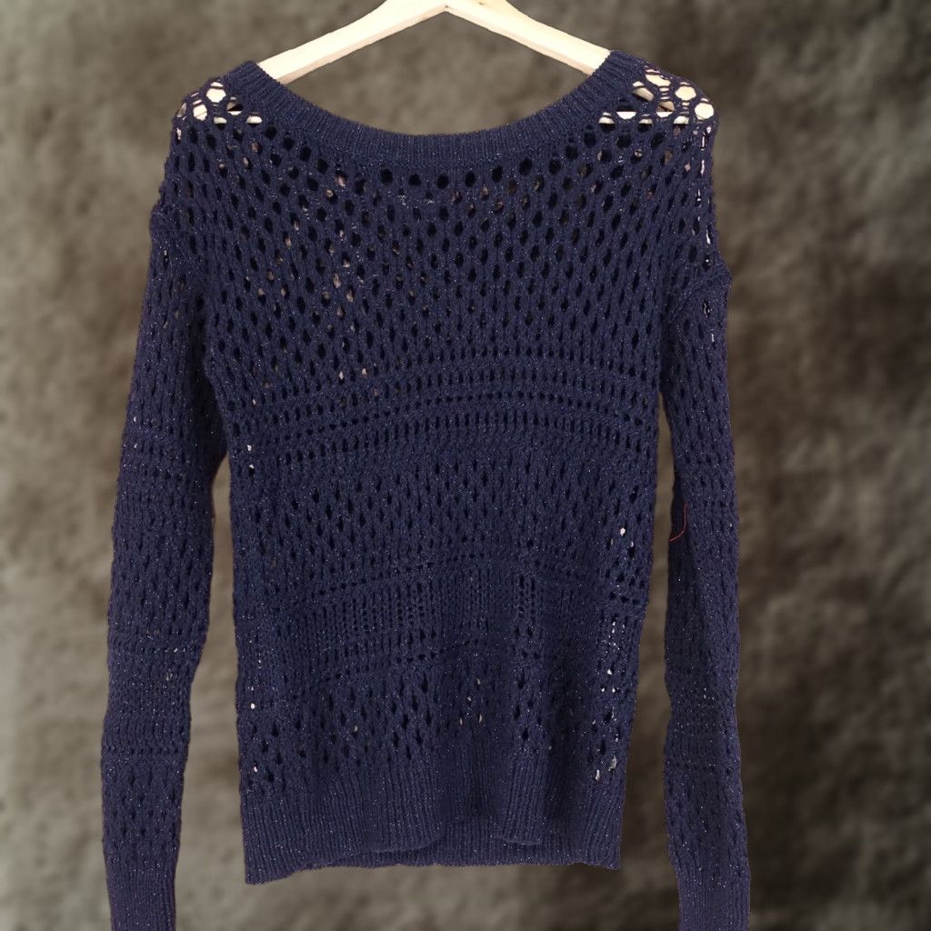 American Eagle Outfitters Vintage American Eagle Outfitters Women's Blue Lace Sweater Size Small Casual Pullover Size S / US 4 / IT 40 - 1 Thumbnail
