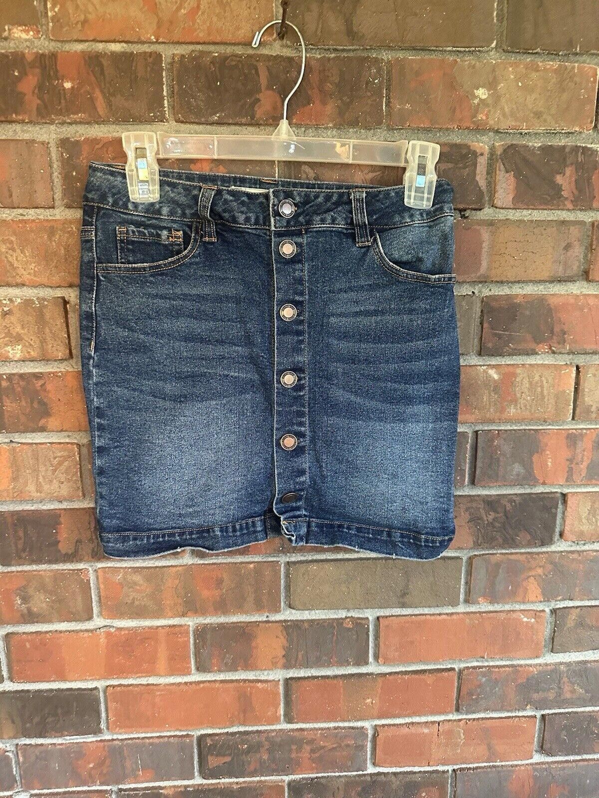 Designer Angel Kiss Size 5 Skirt Buttons Denim Size 30" / US 8 / IT 44 - 1 Thumbnail