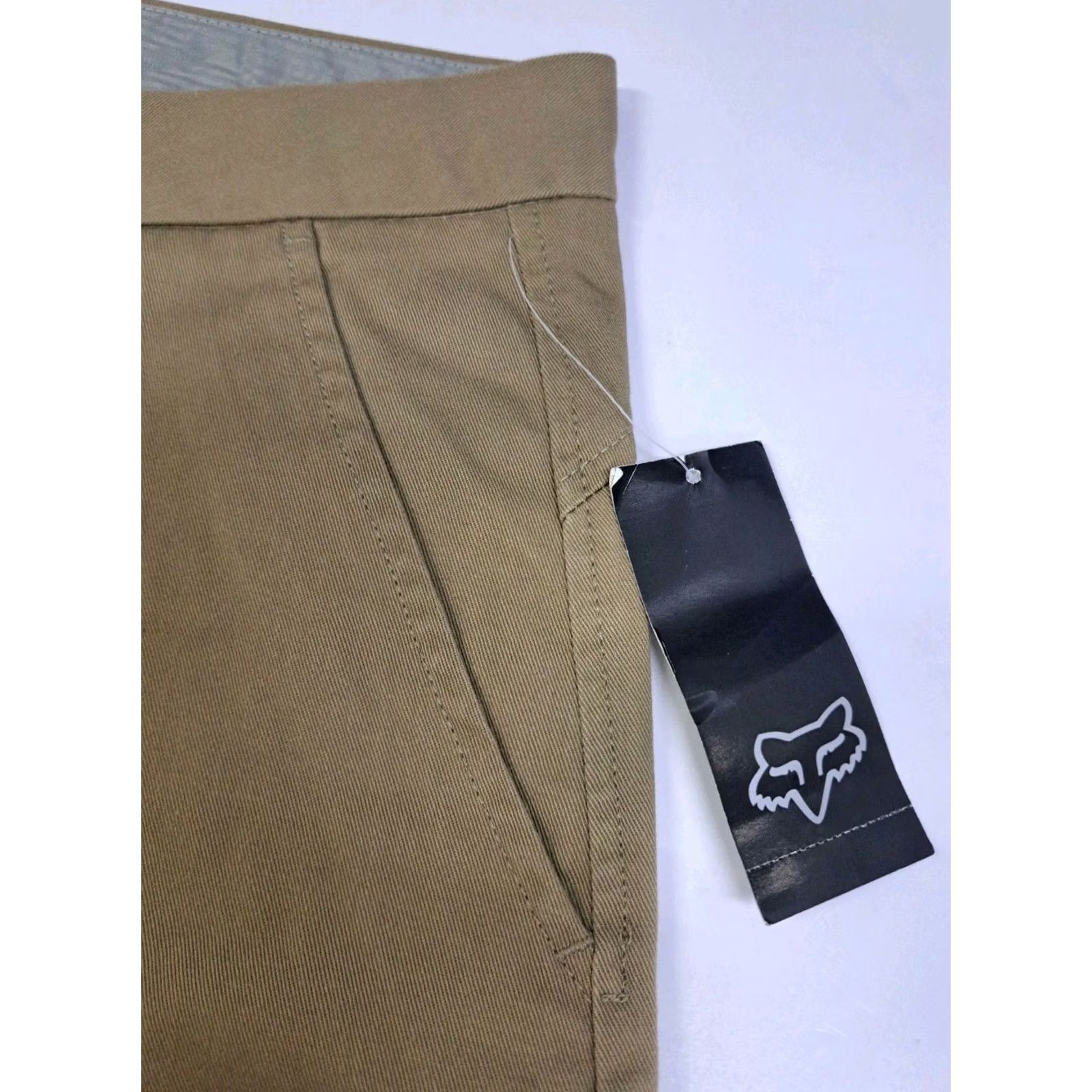 Vintage Fox Essex Chino Regular Fit Shorts Mens Khaki 28W/22L NWT Size US 28 / EU 44 - 7 Thumbnail