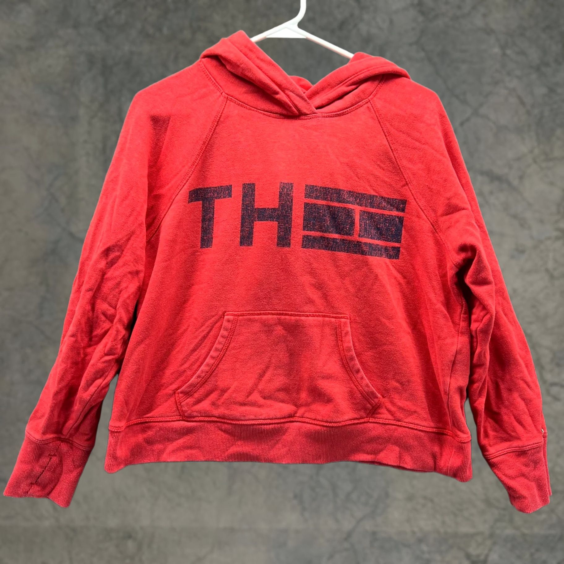 Tommy Hilfiger VINTAGE Tommy Hilfiger Hoodie Womens Large Red Pullover Fleece Sport Flag TH Sweatshirt Size L / US 10 / IT 46 - 1 Thumbnail