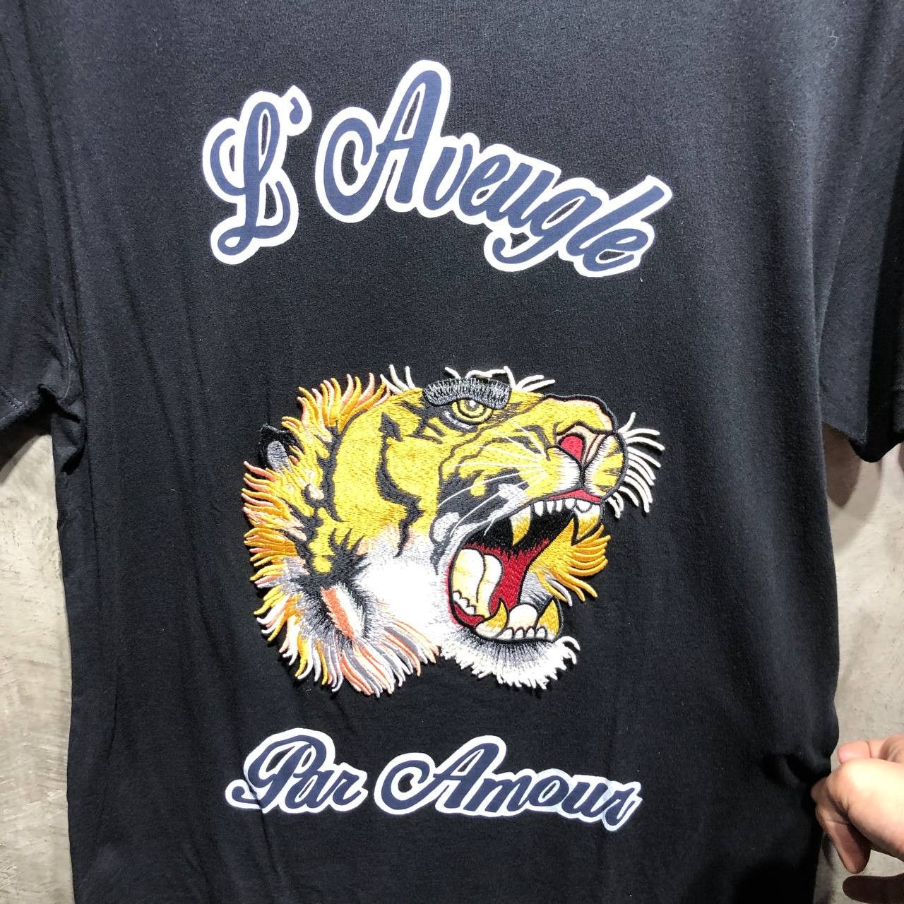 Gucci Gucci L’Aveugle Par Amour tiger embroidered tee Size US S / EU 44-46 / 1 - 2 Thumbnail